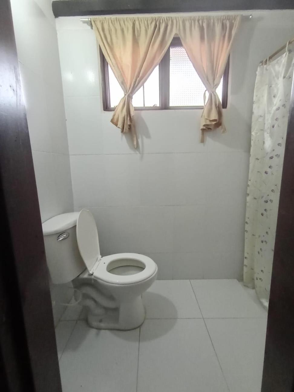 Double Room with Private Bathroom photo 3