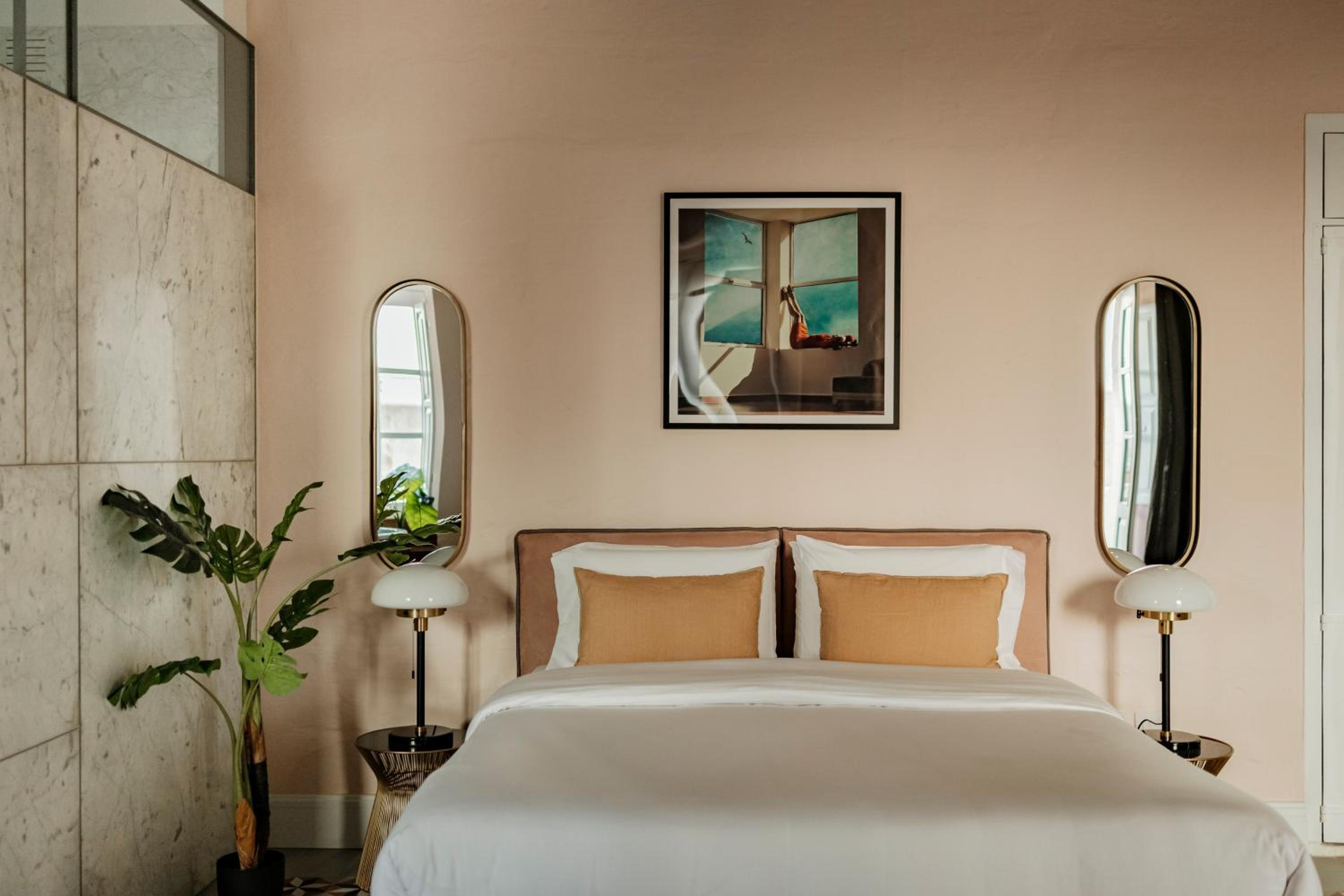 Superior Apartment