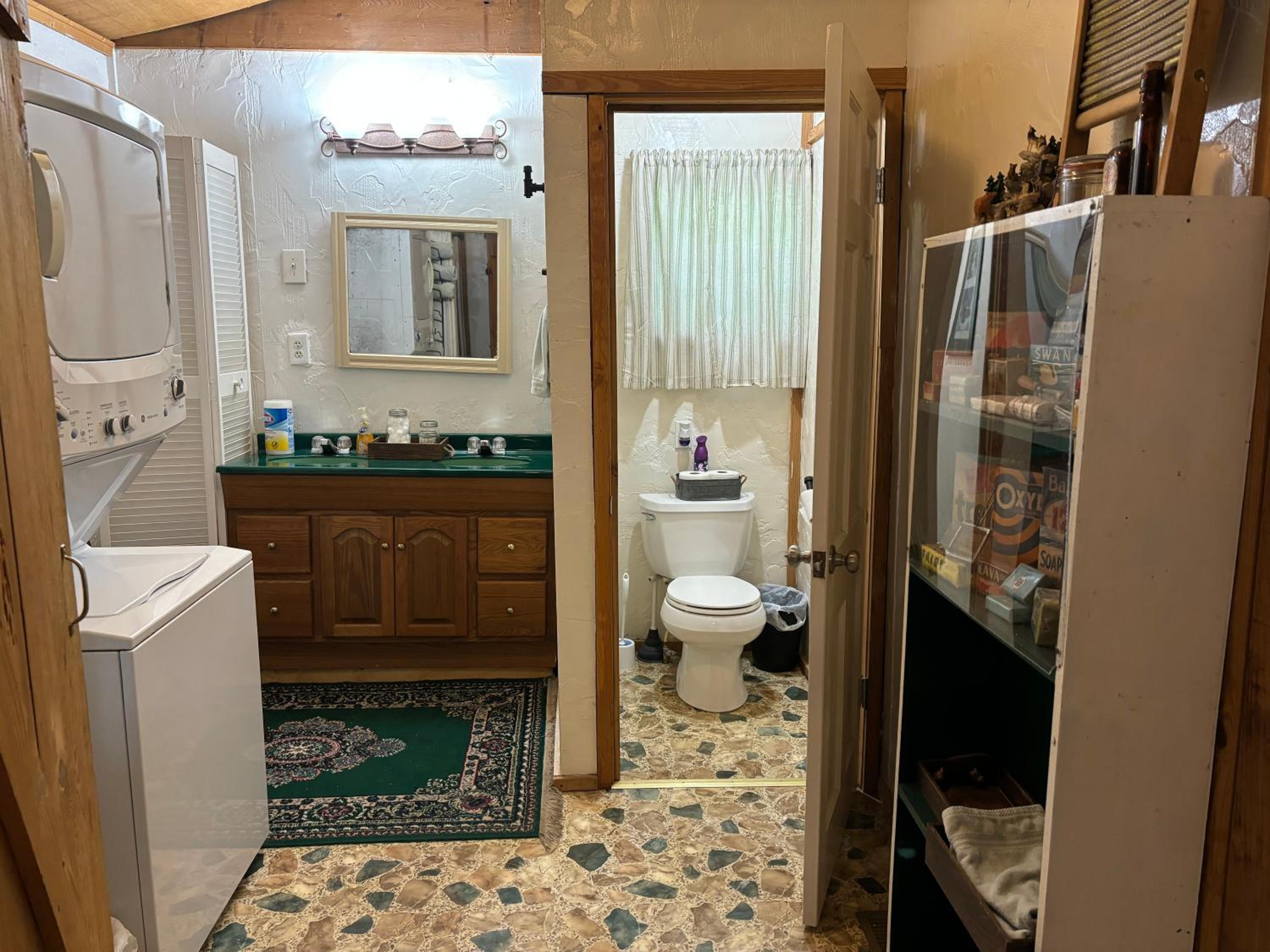One-Bedroom House photo 2