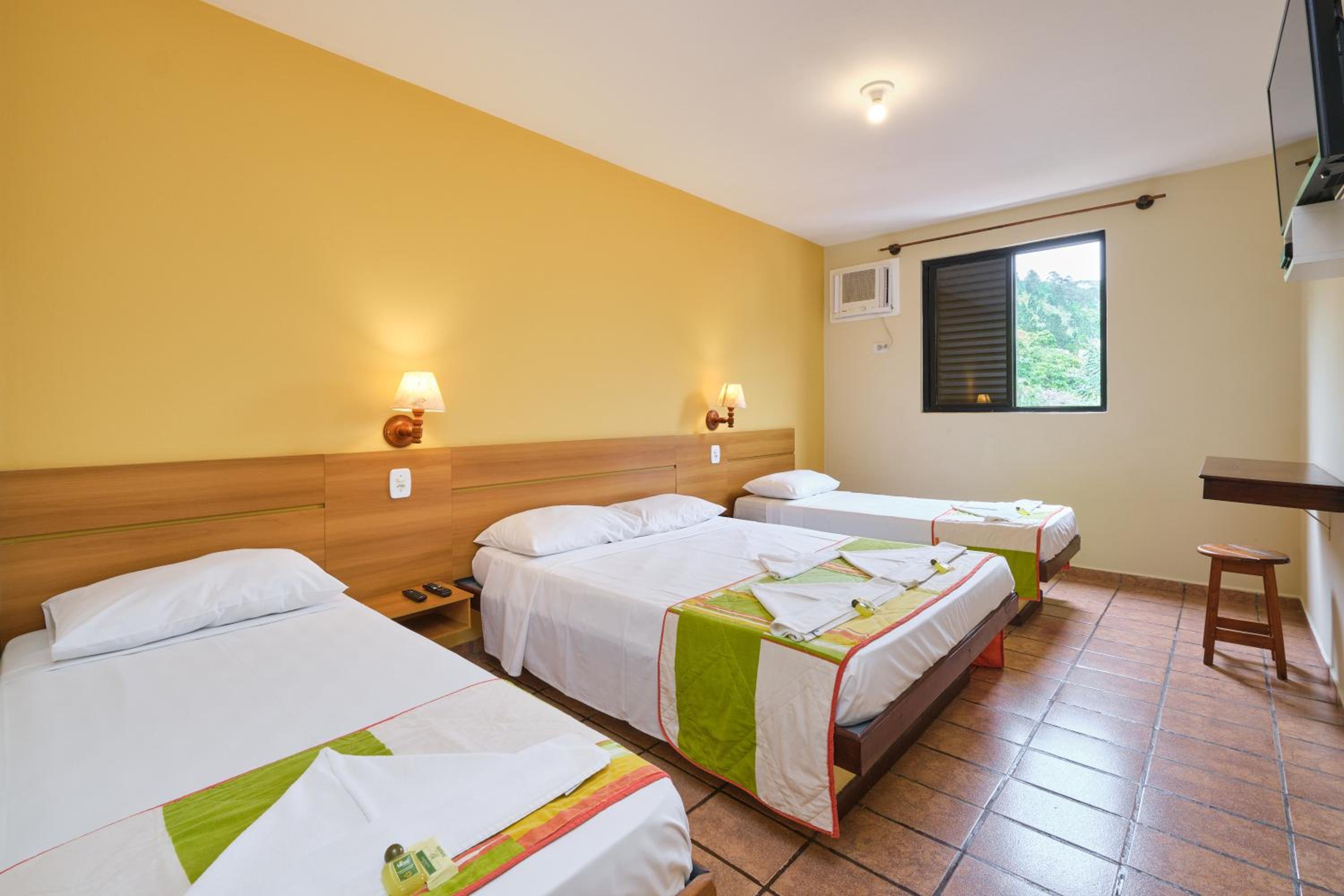 Standard Quadruple Room photo 1
