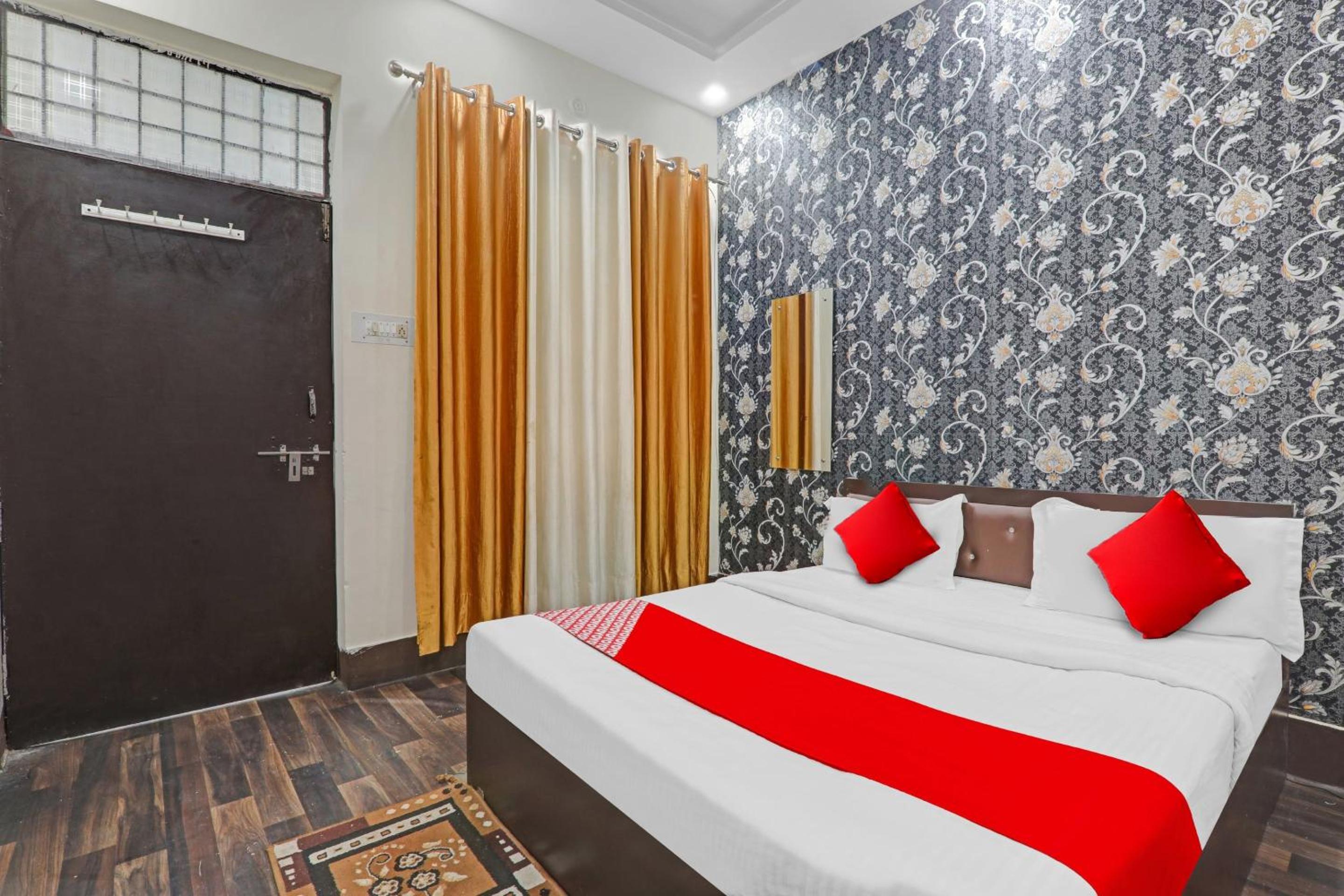 Classic Triple Room photo 1