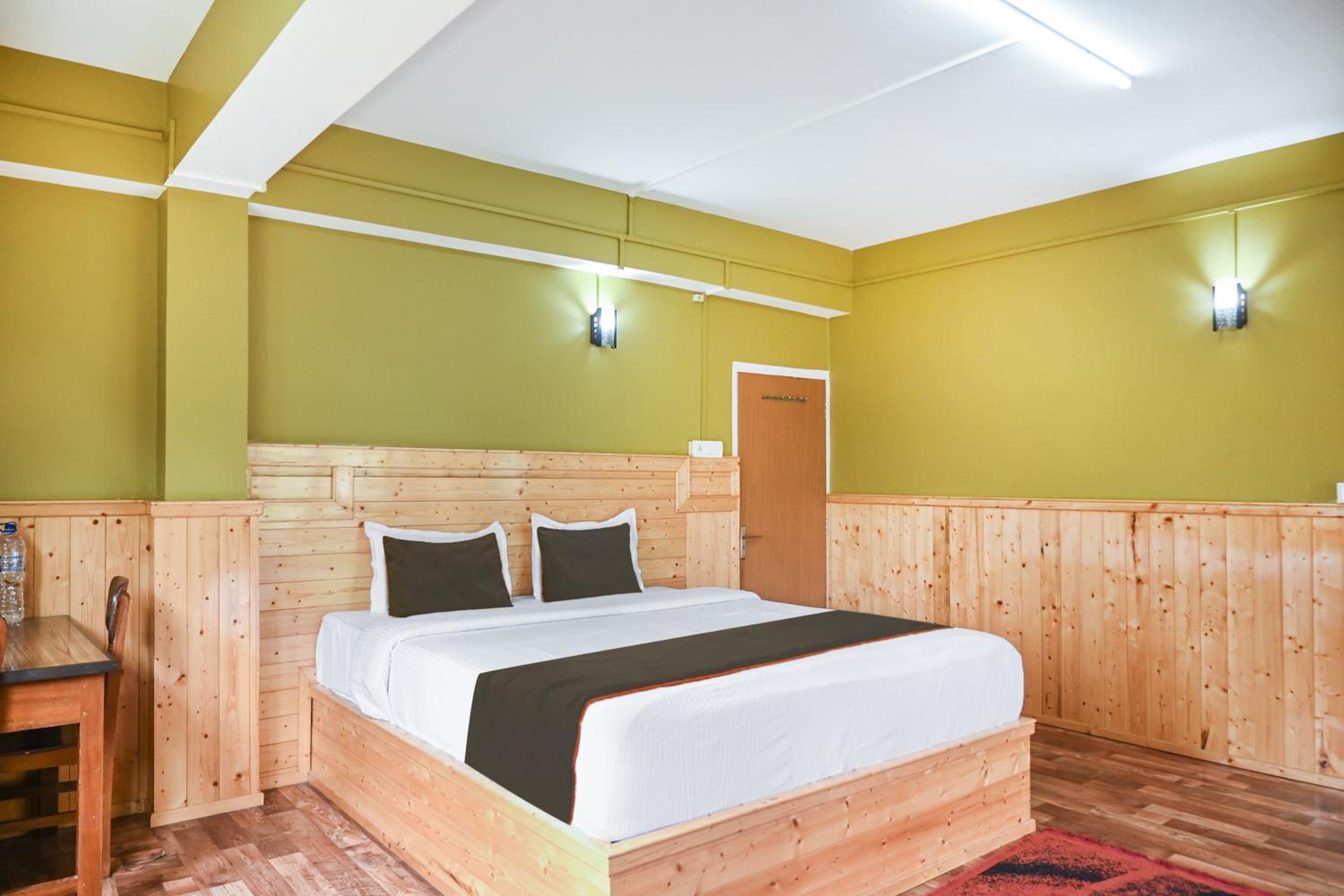 Classic Triple Room photo 1