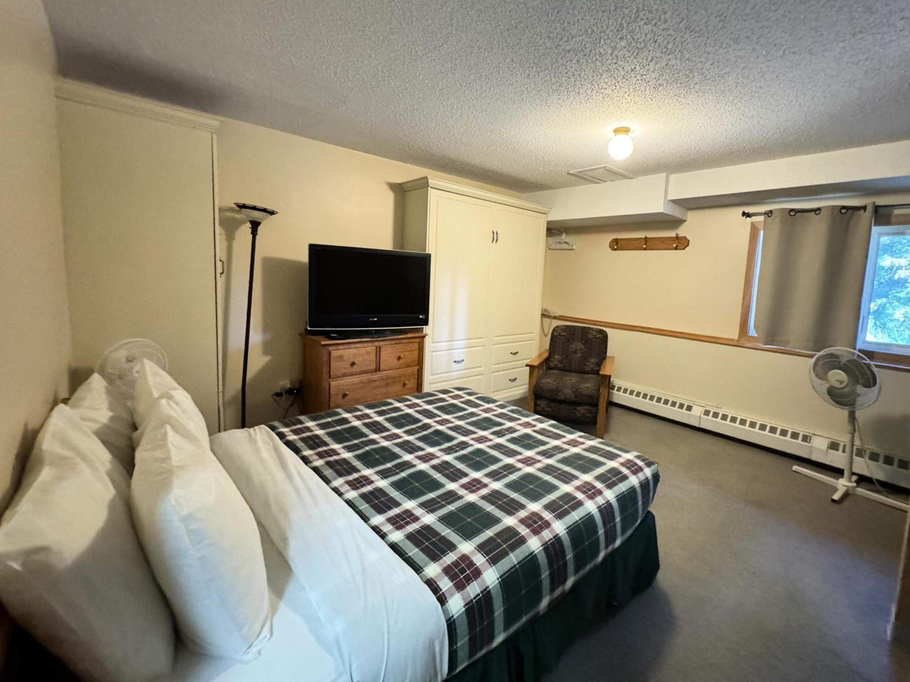 Budget Double Room photo 1