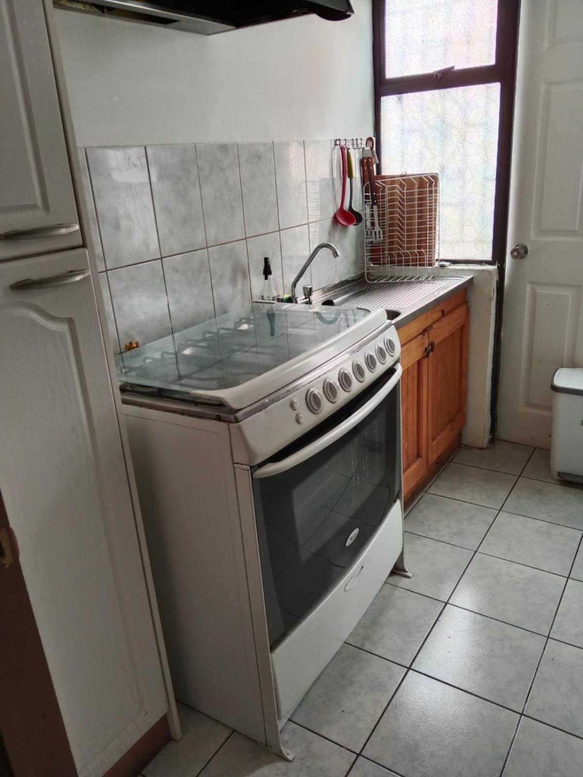 One-Bedroom House photo 2