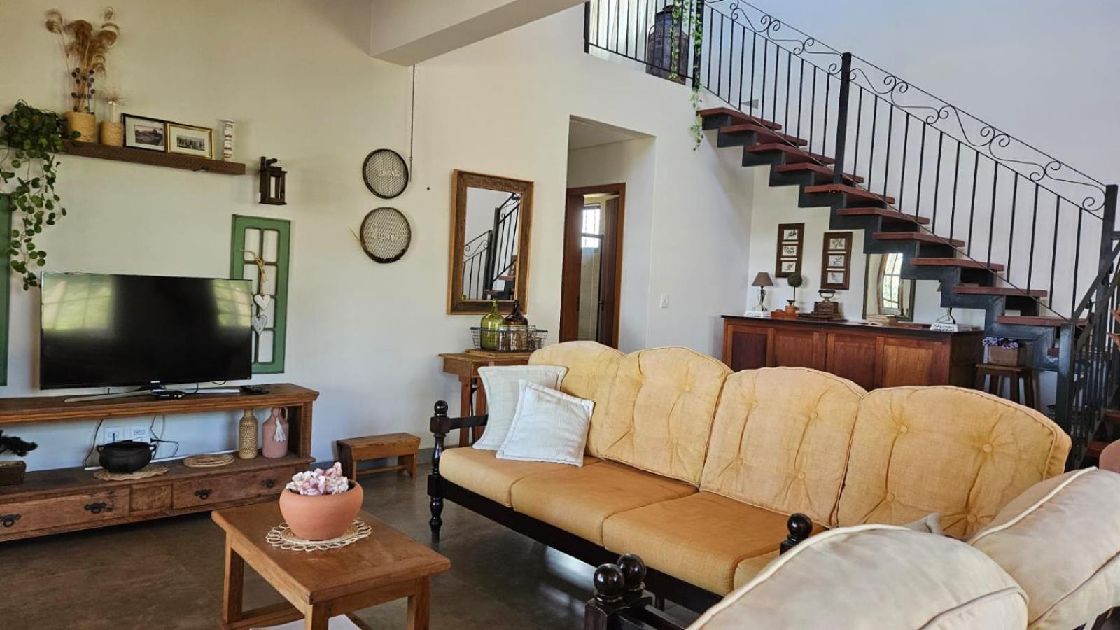 Three-Bedroom House photo 1