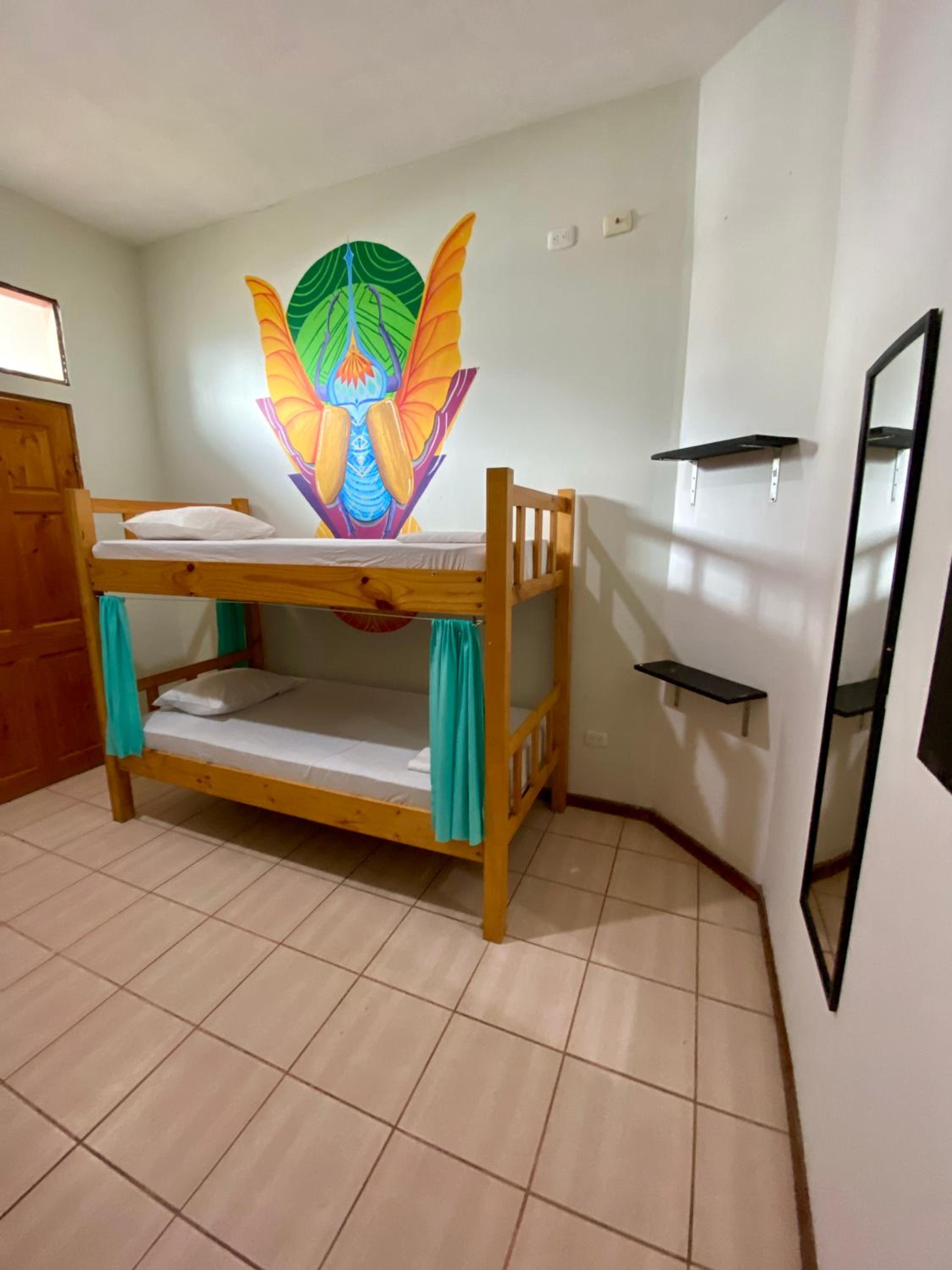 Bed In 4-Bed Mixed Dormitory Room photo 2