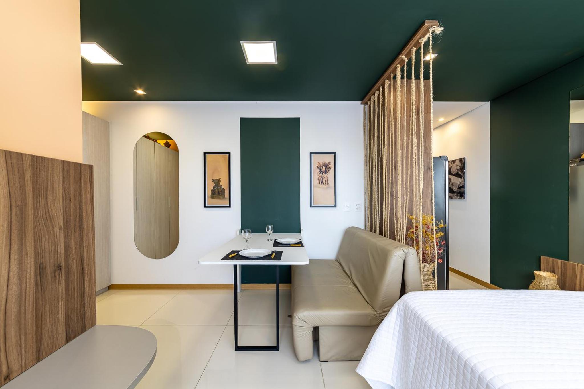 Studio Apartment With Queen Bed photo 3