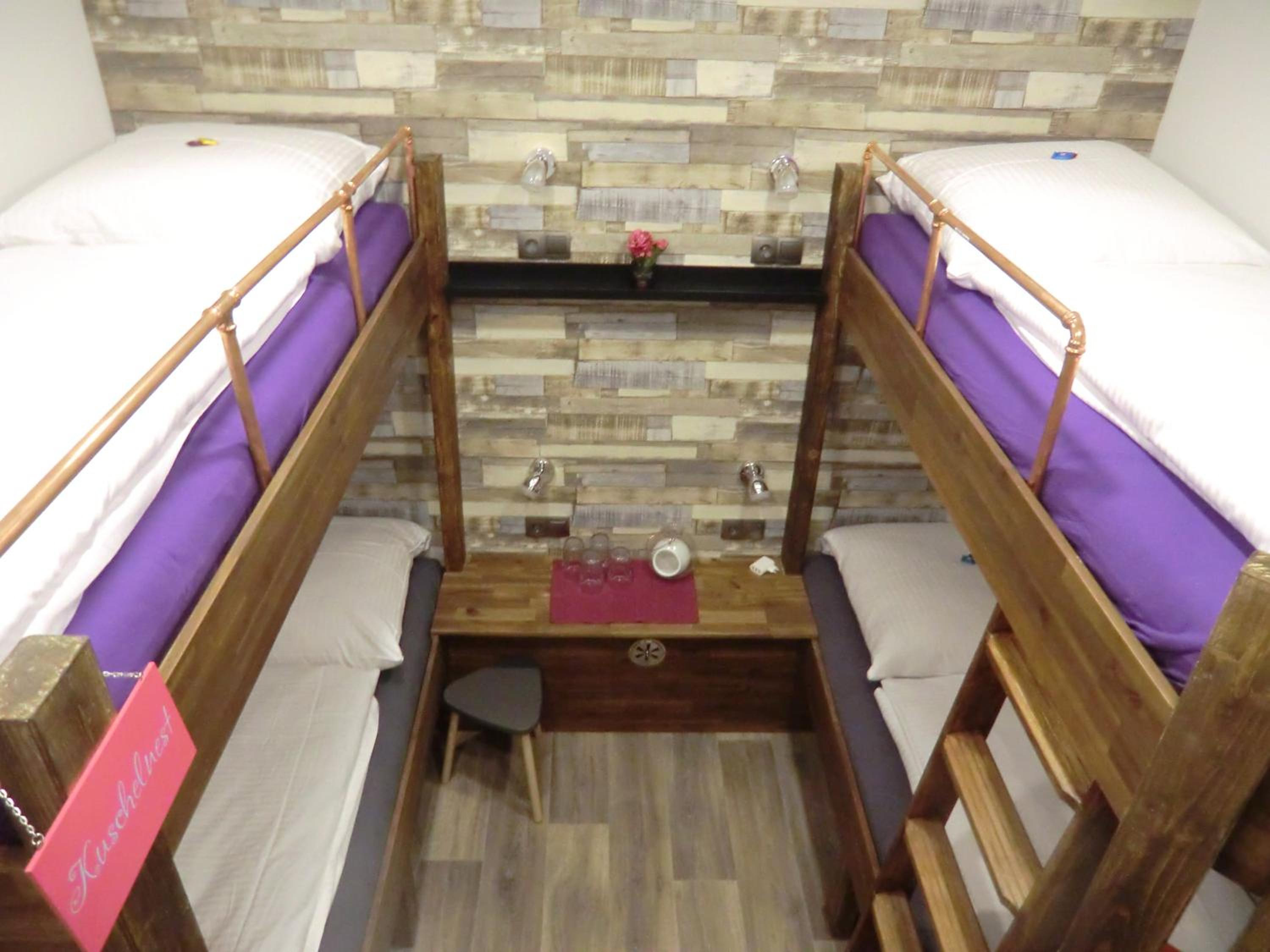 Quadruple Room With Shared Bathroom photo 3