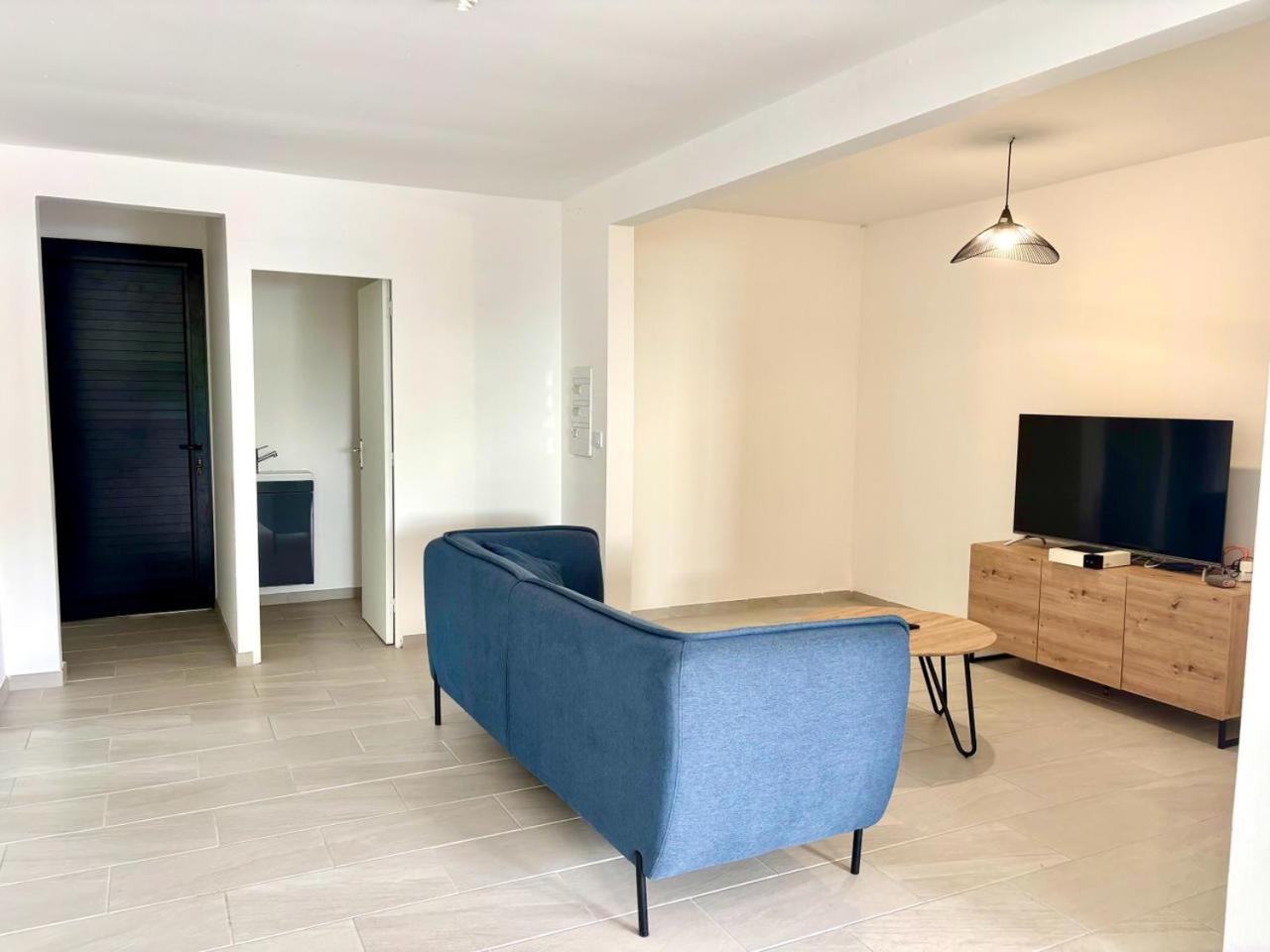 Villa with Sea View photo 3