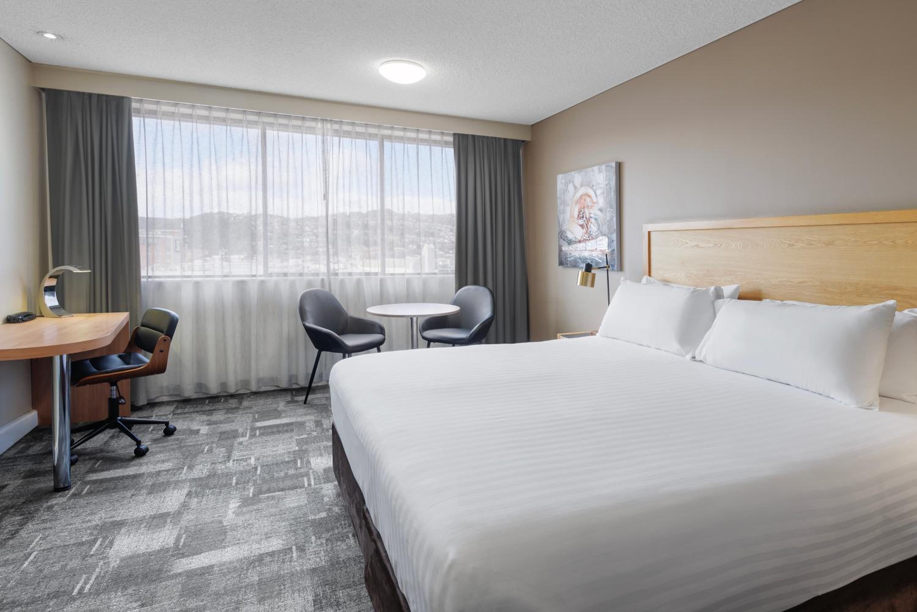 Superior King Room - Photo 5