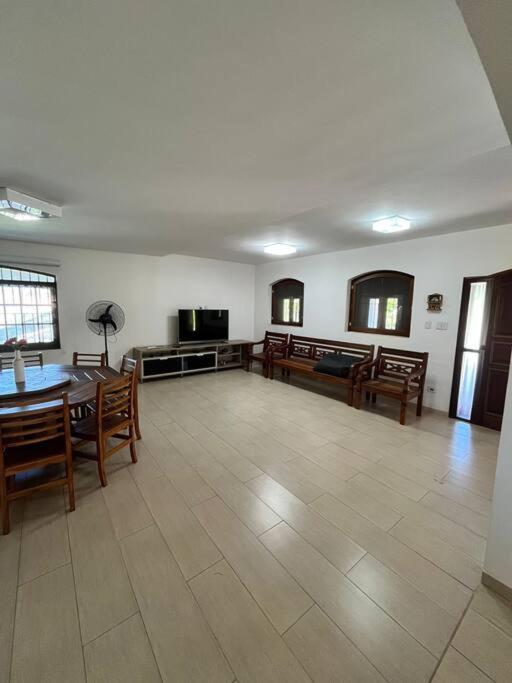 Four-Bedroom House photo 1