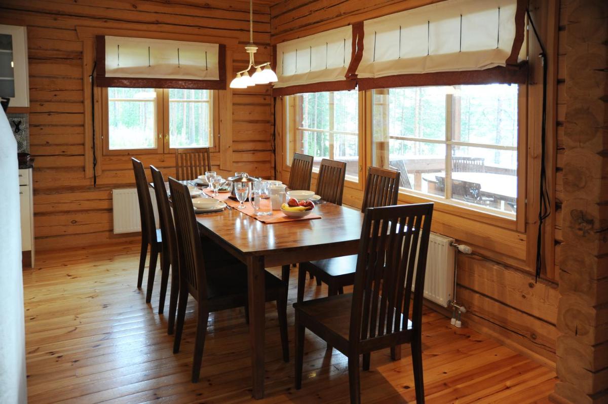 Three-Bedroom Chalet photo 3