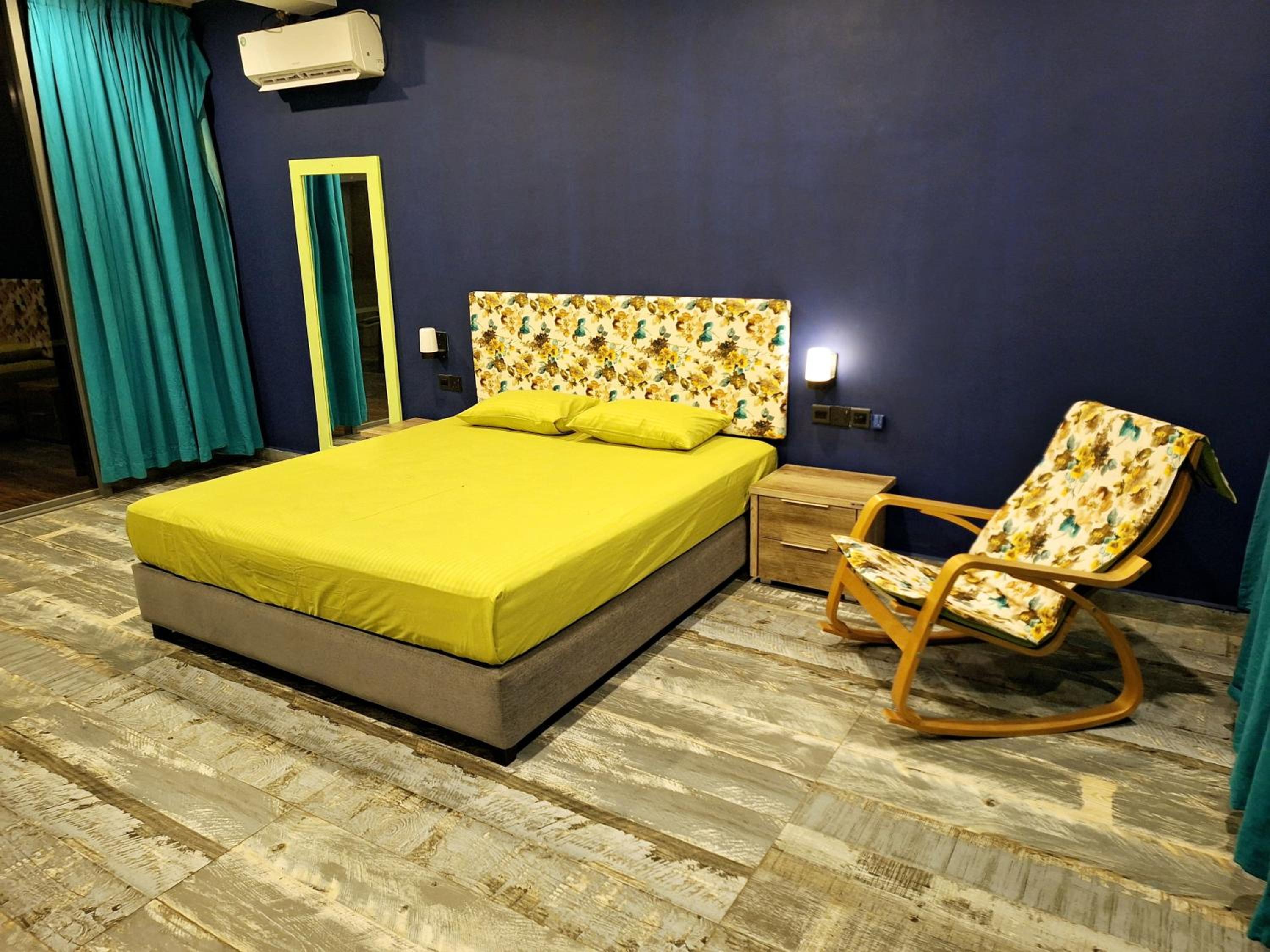 Superior Queen Room
