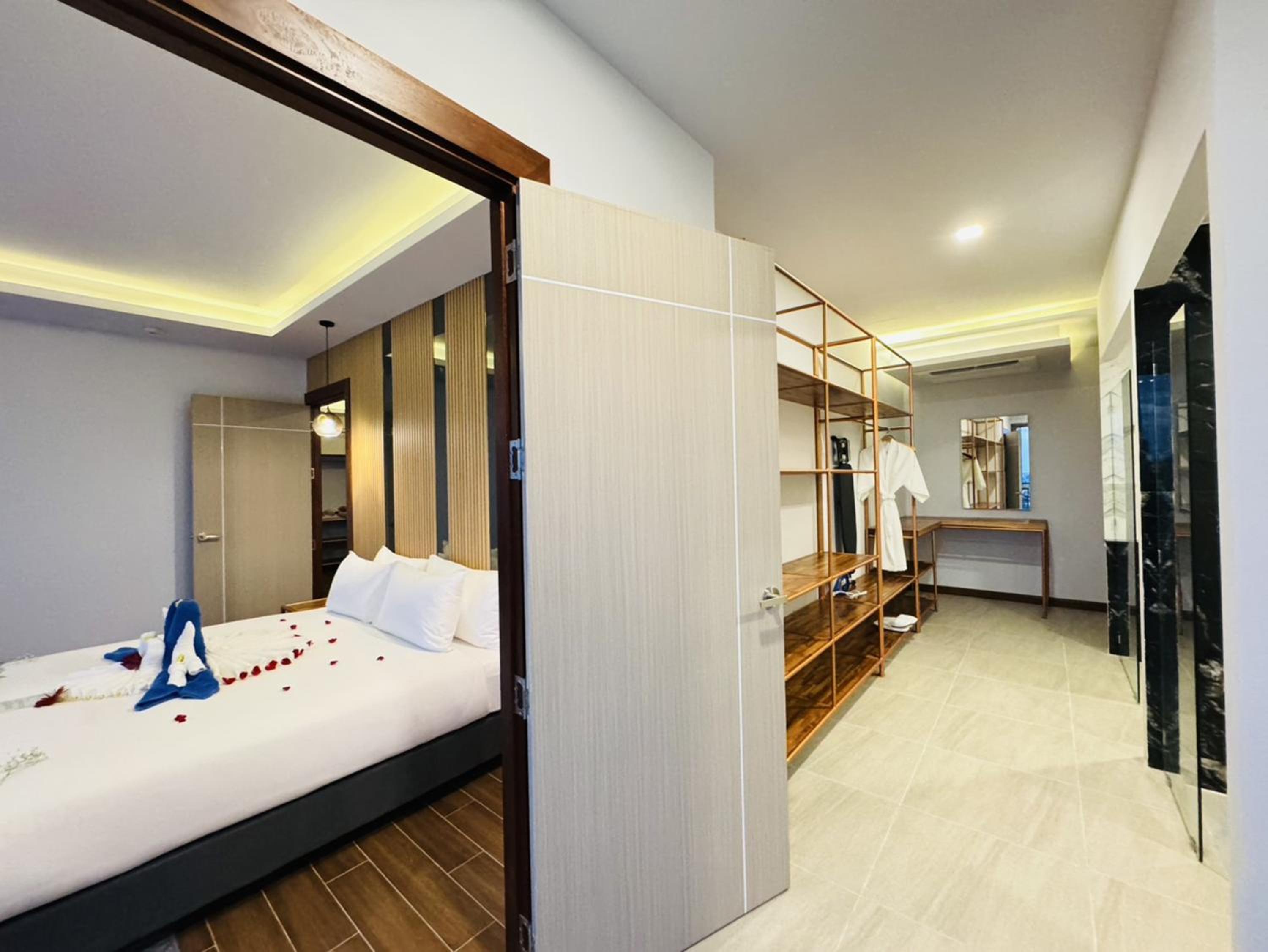 Presidential Luxury Suite