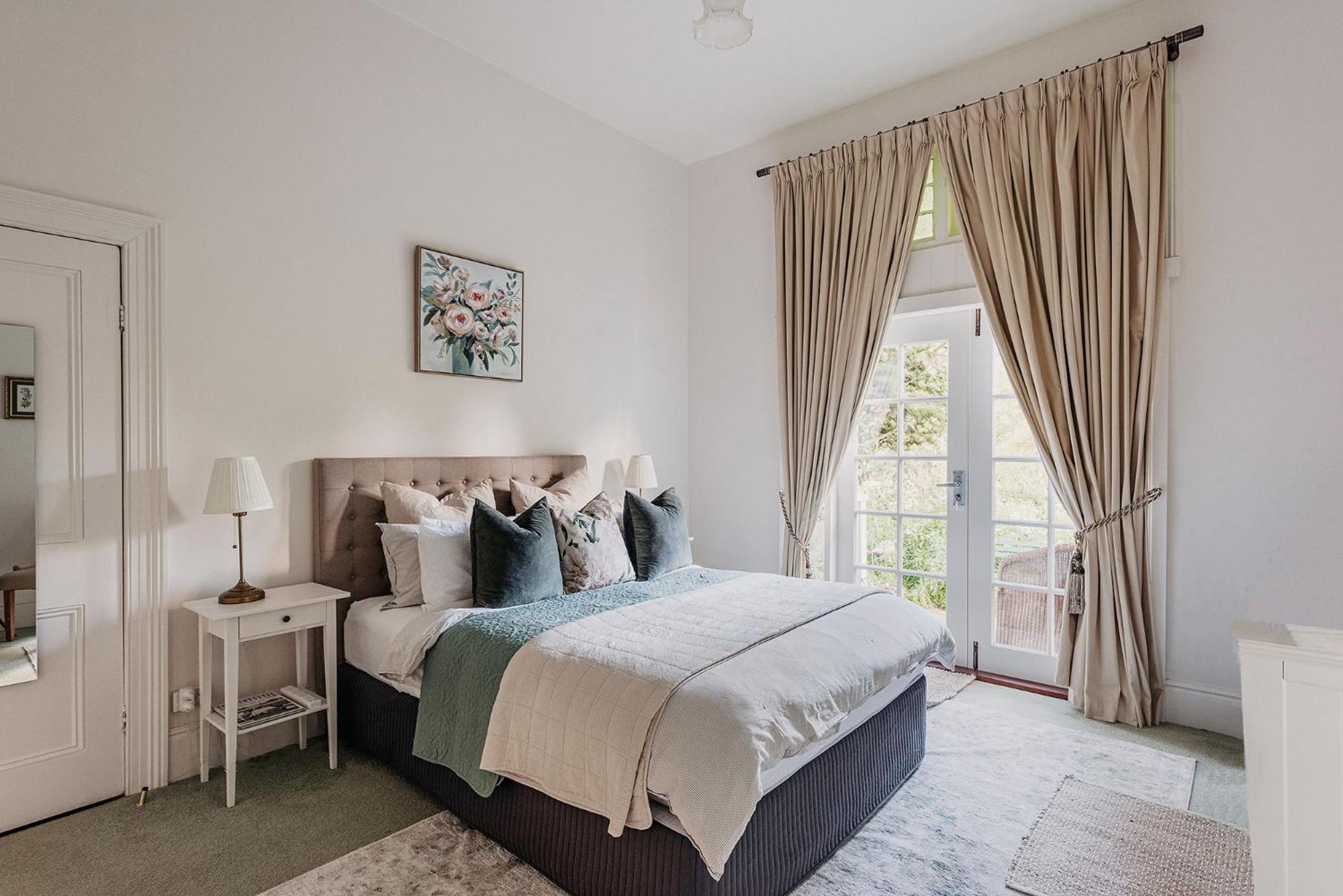 The Manor Room photo 1