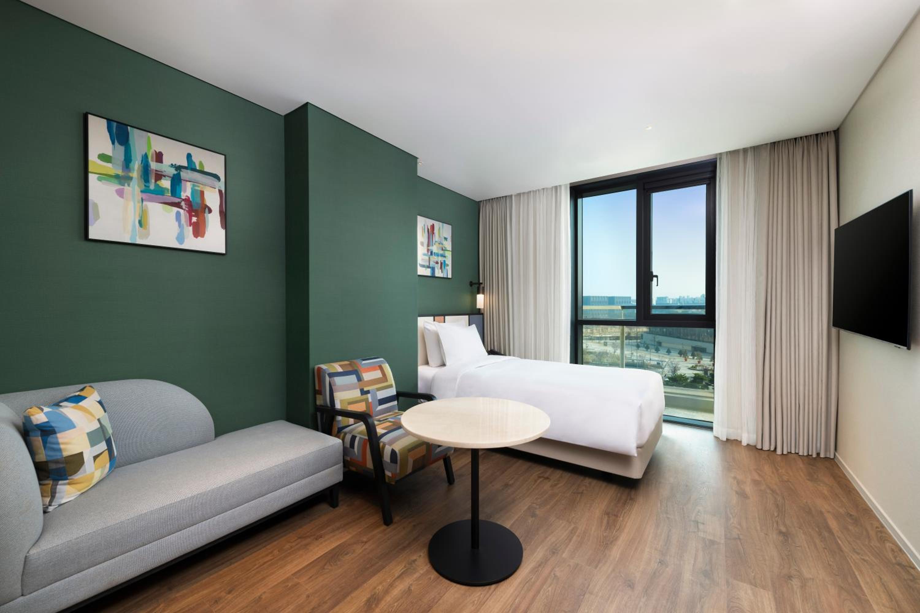 Superior Single Room