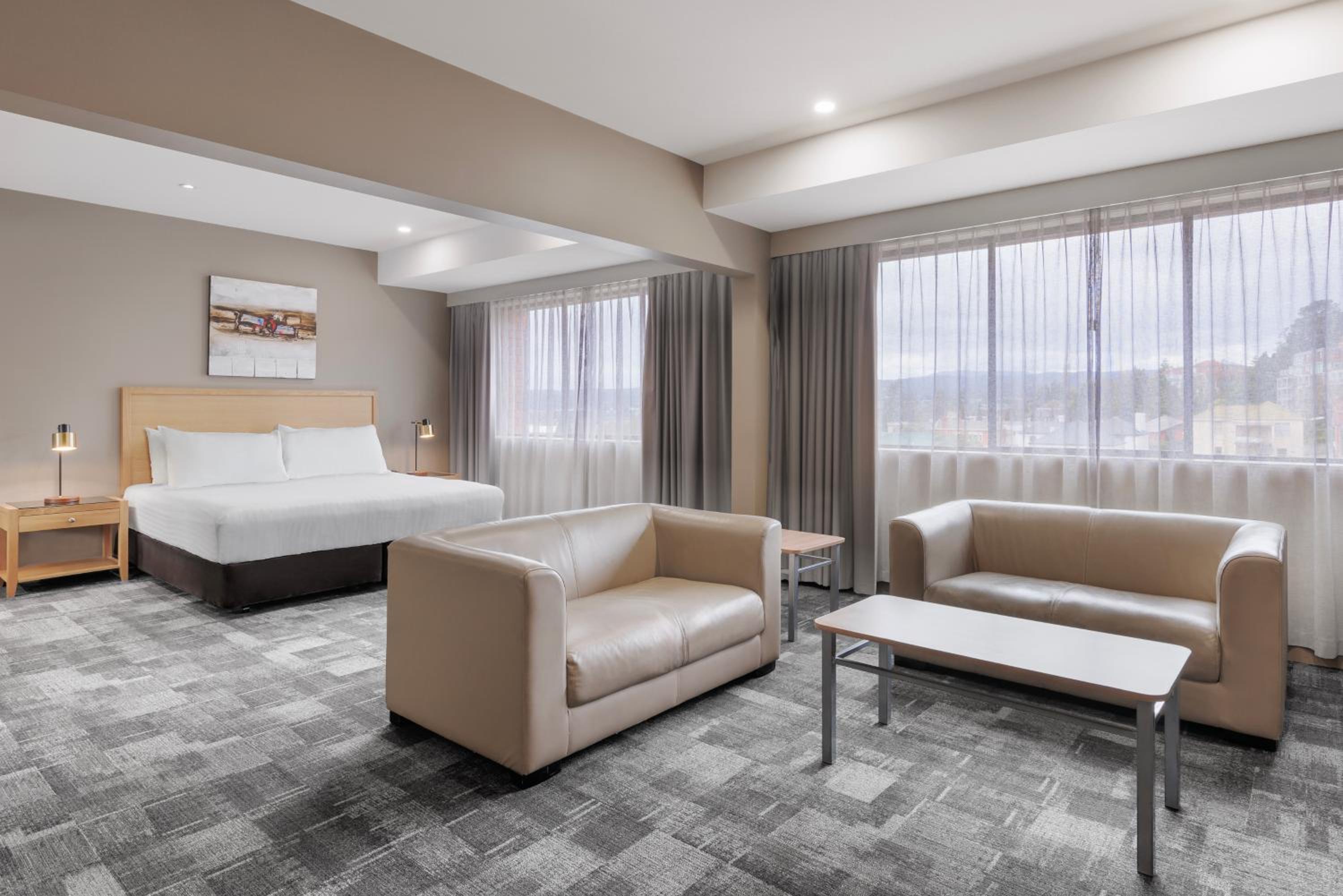 Executive King Suite with Spa Bath - Photo 5