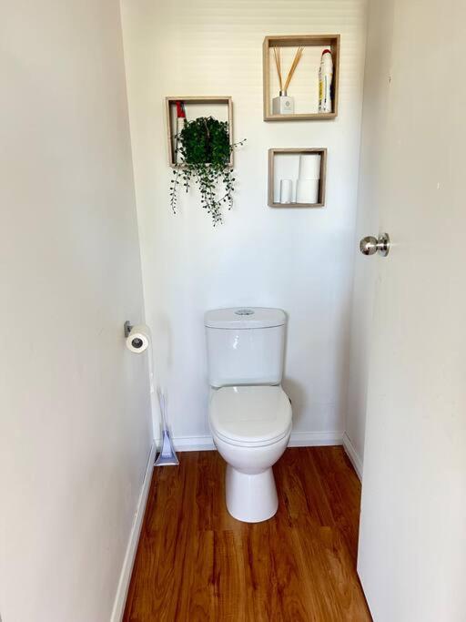 Four-Bedroom House photo 2