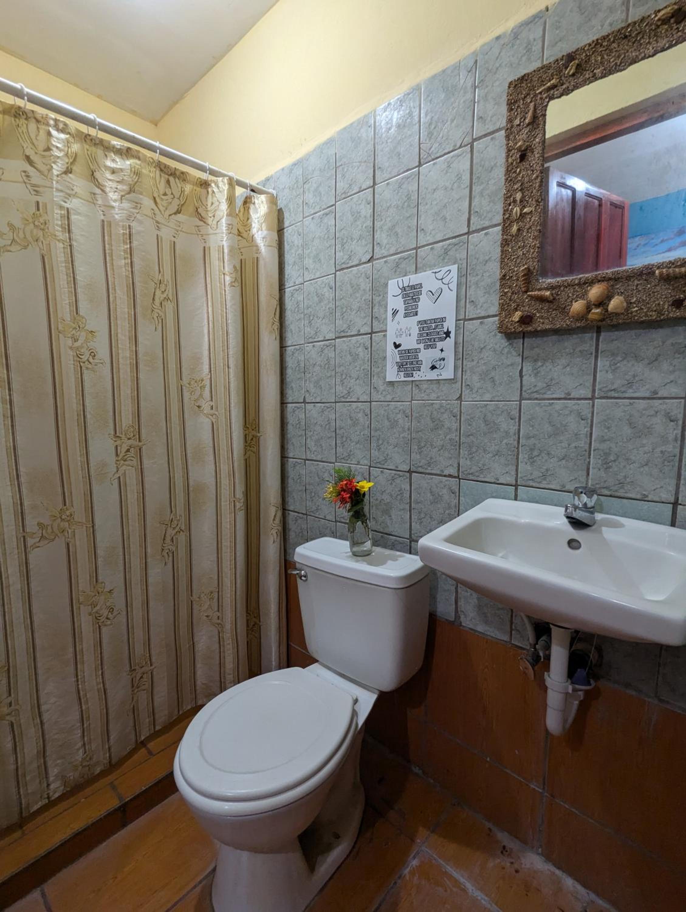 Double Room with Private Bathroom photo 3