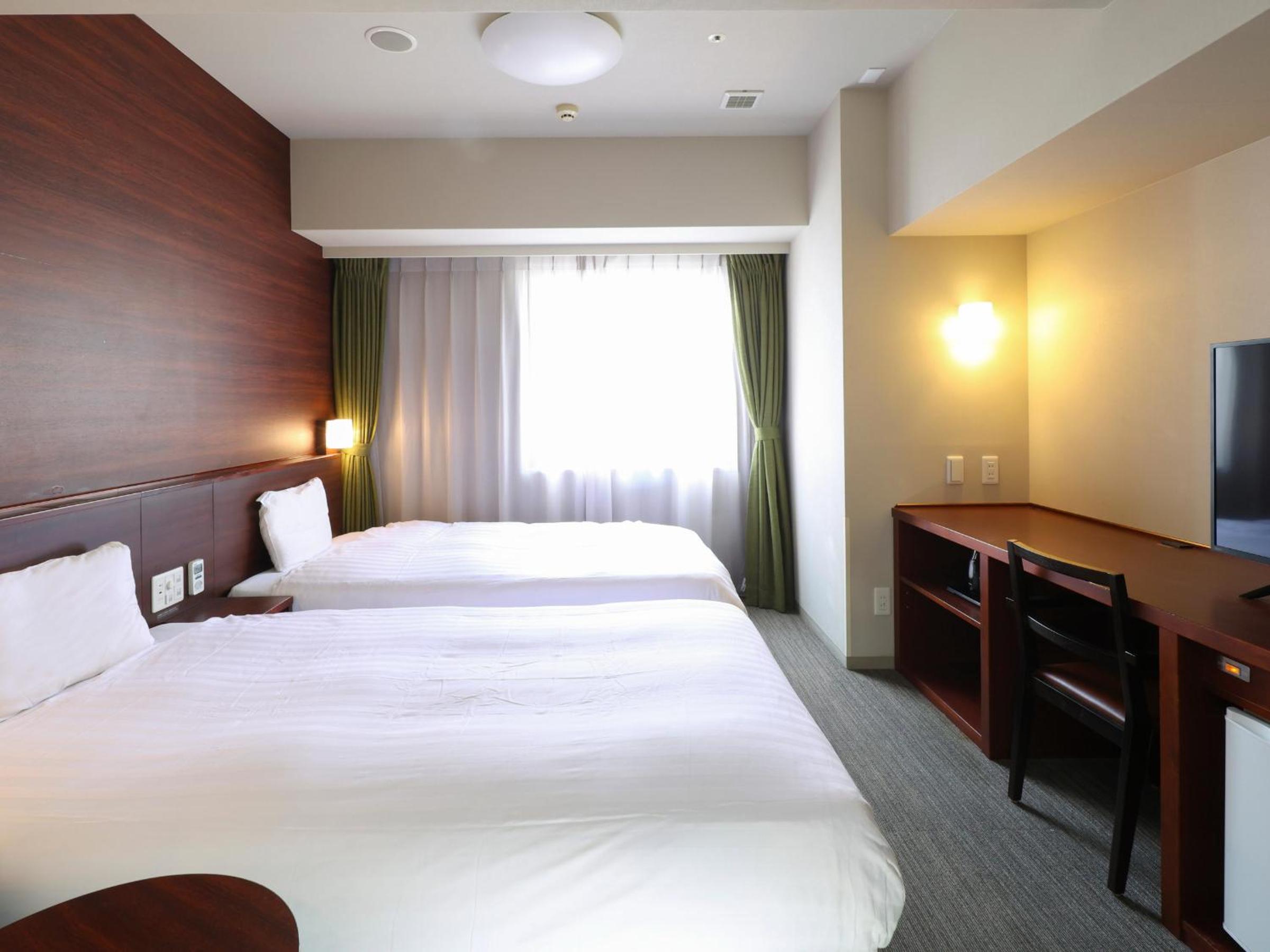 Standard Twin Room - Non-Smoking - Photo 6