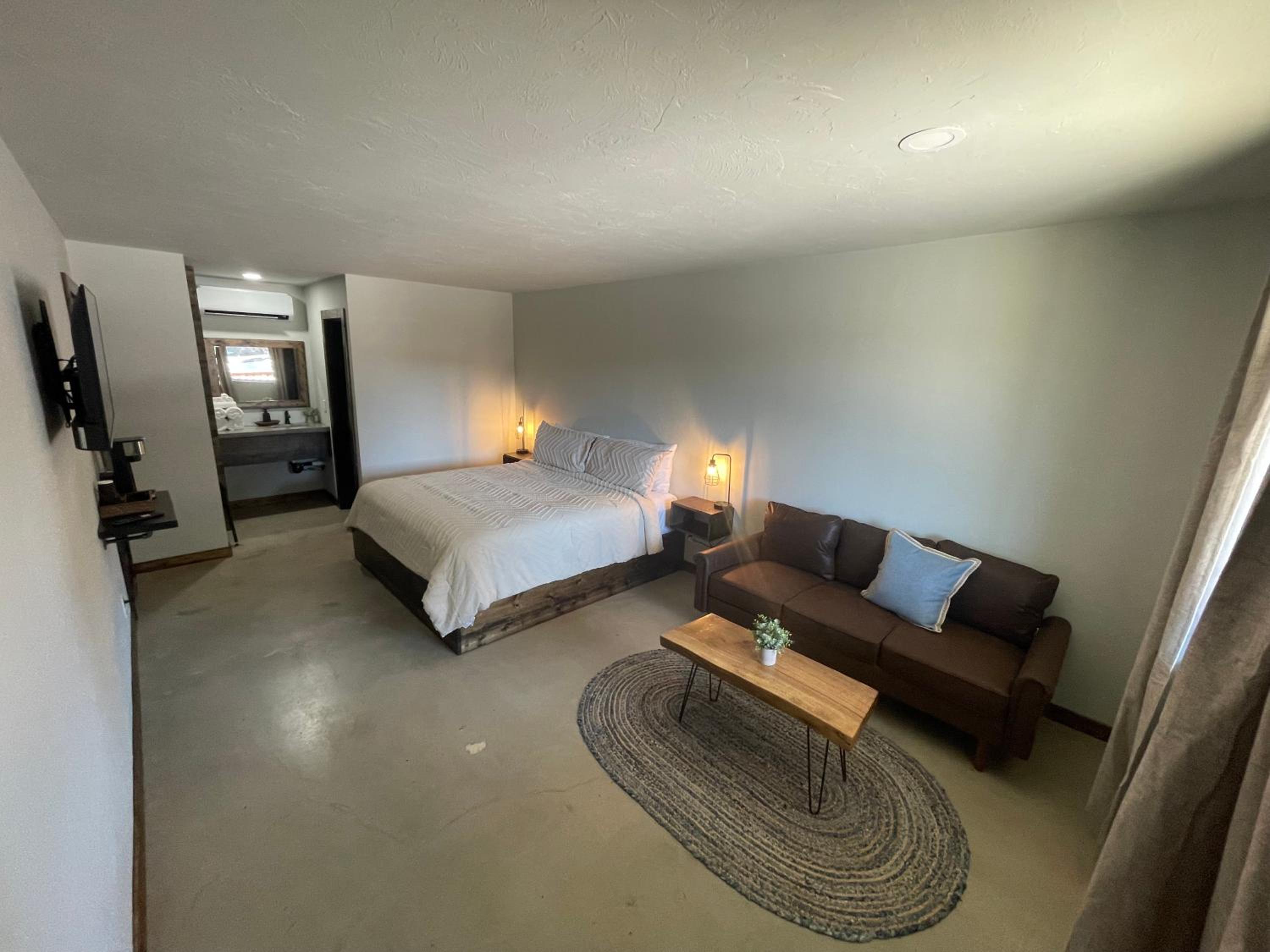 King Suite photo 2