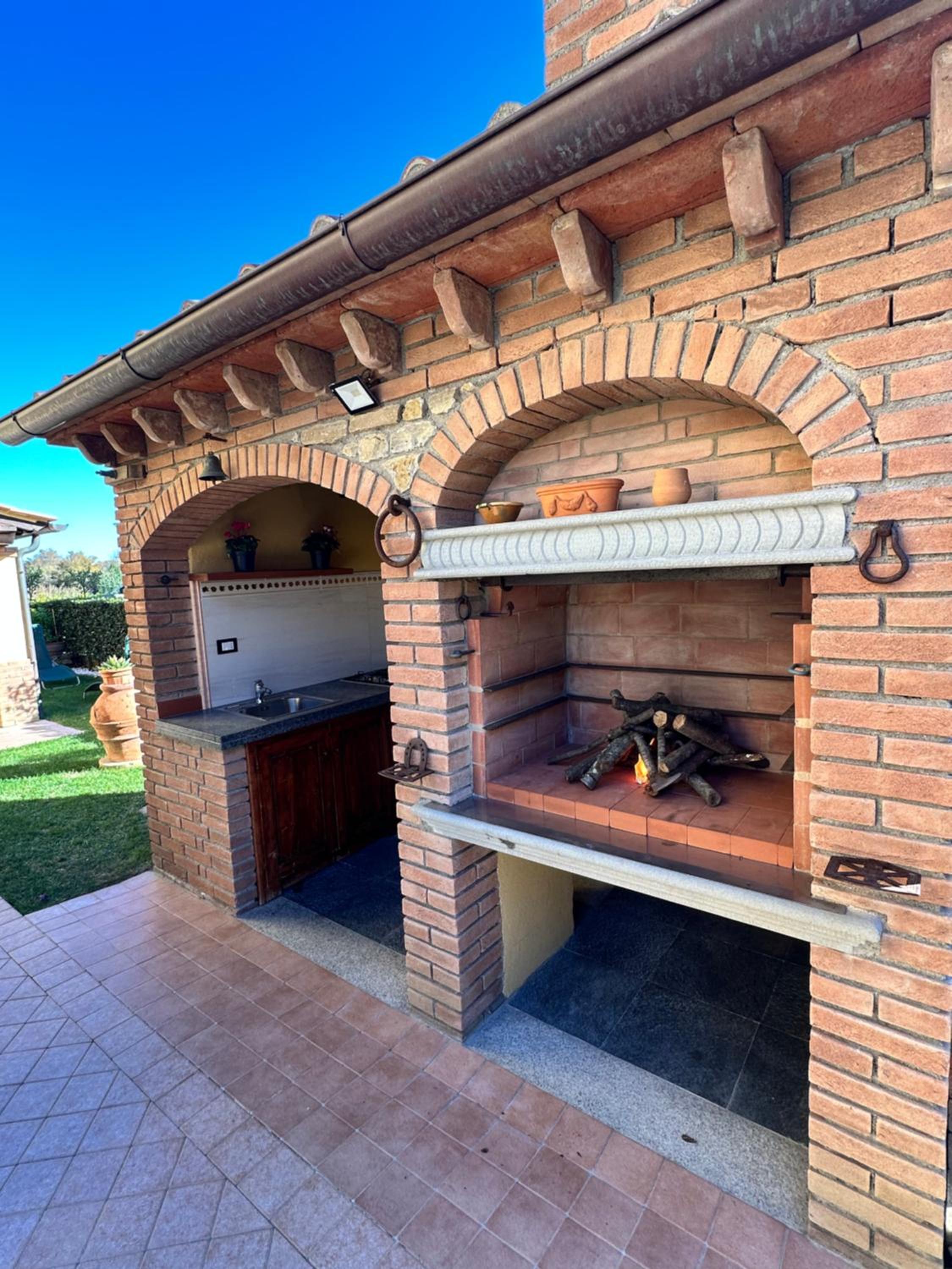Three-Bedroom Villa photo 2
