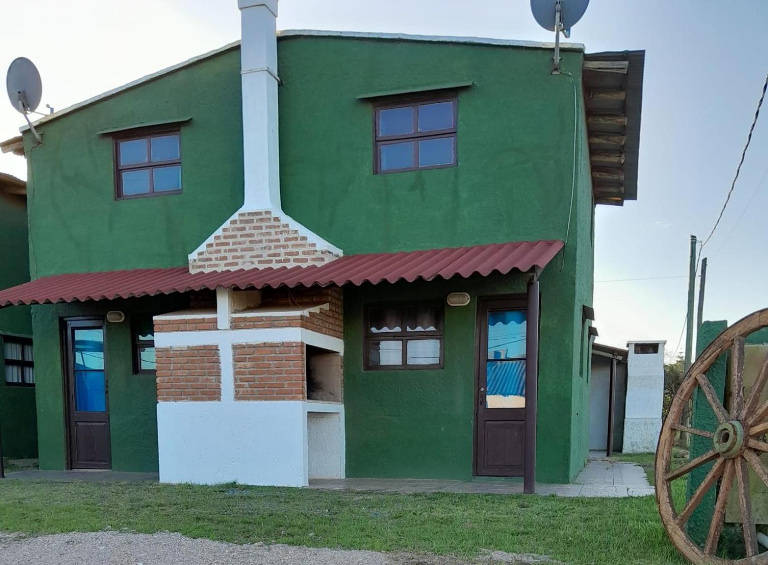 One-Bedroom House photo 1