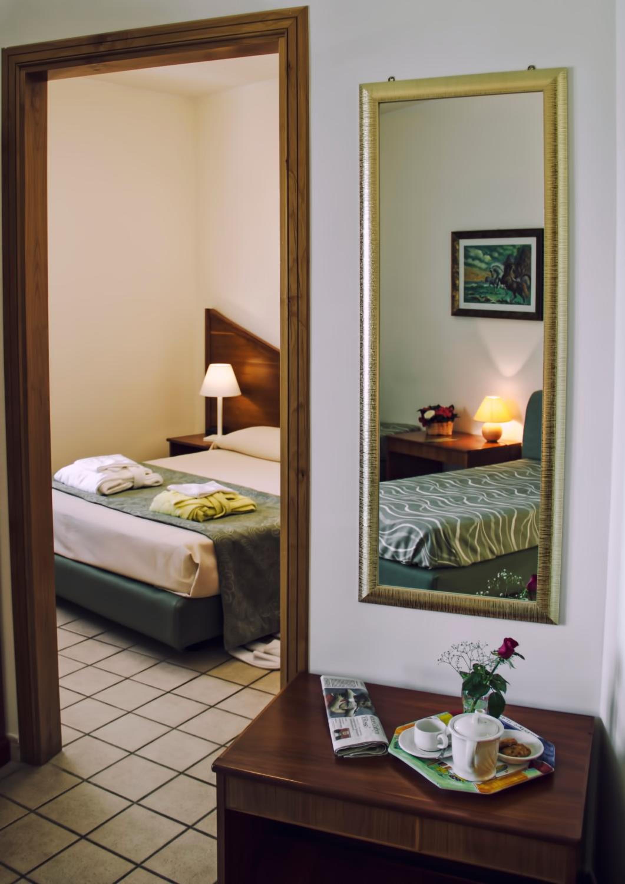 Suite (4 Adults) - Photo 2
