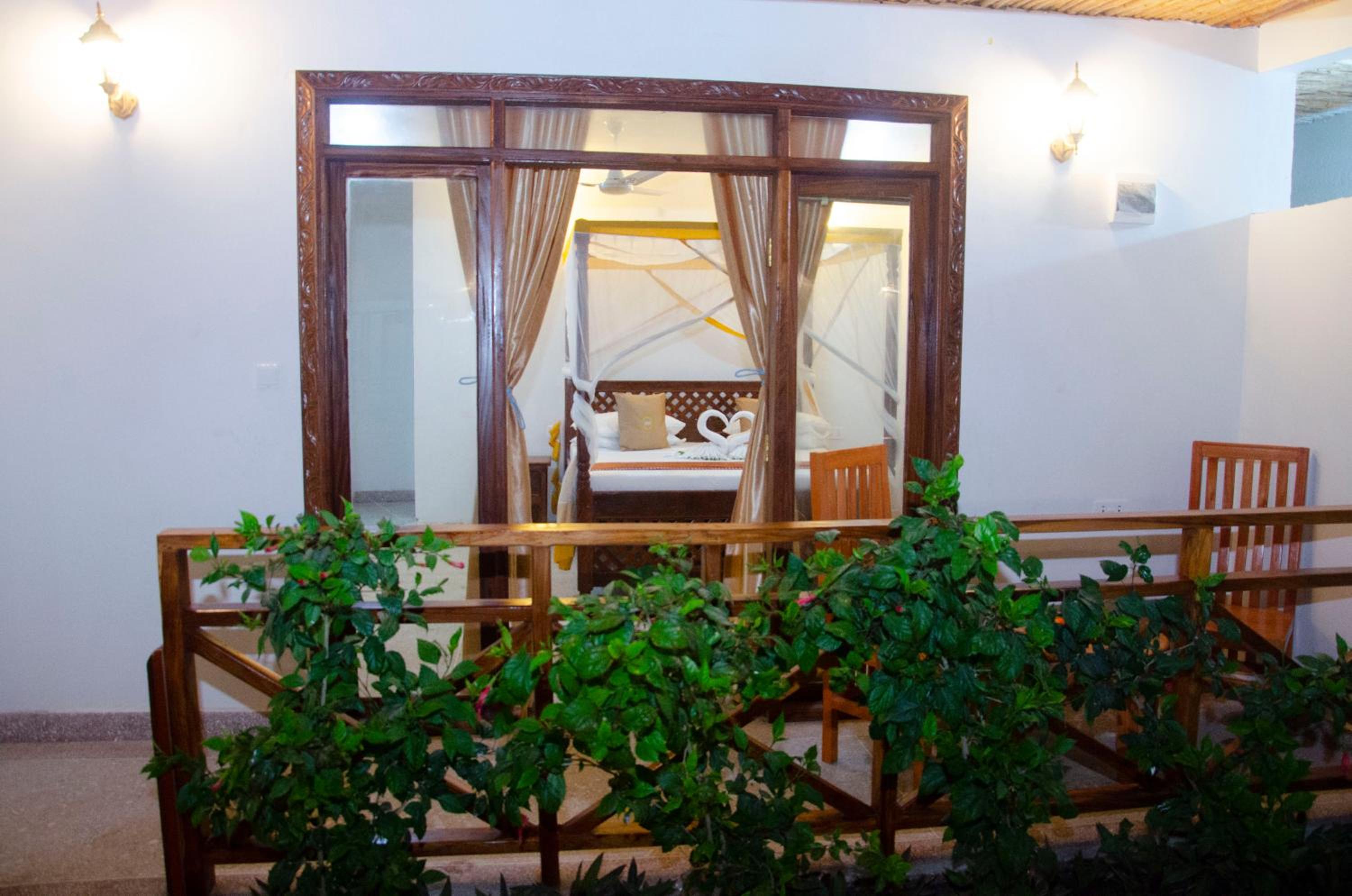 Double Room With Pool View photo 1