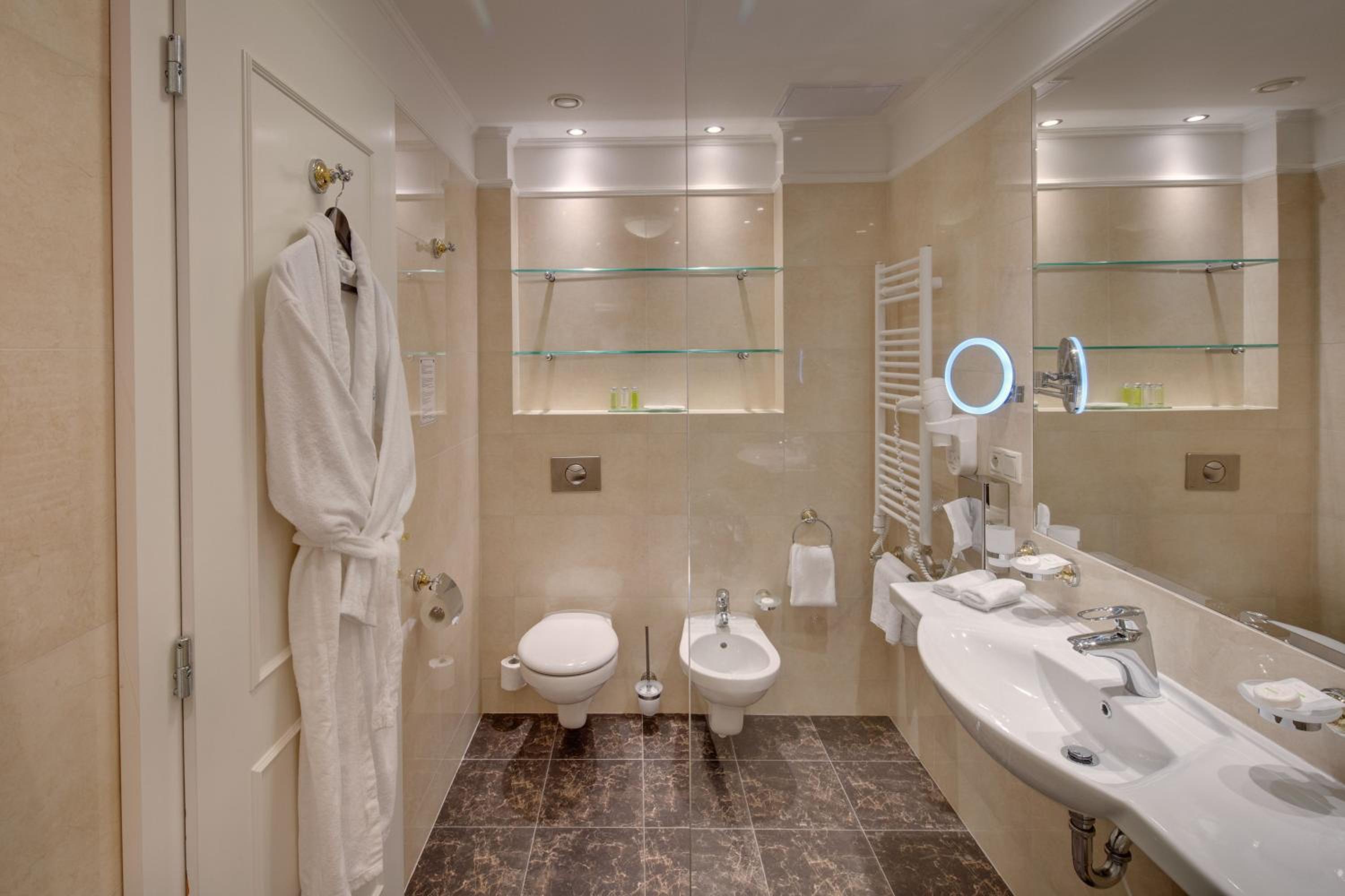 Superior Deluxe Double Room with Wellness and Fitness Access - Photo 3