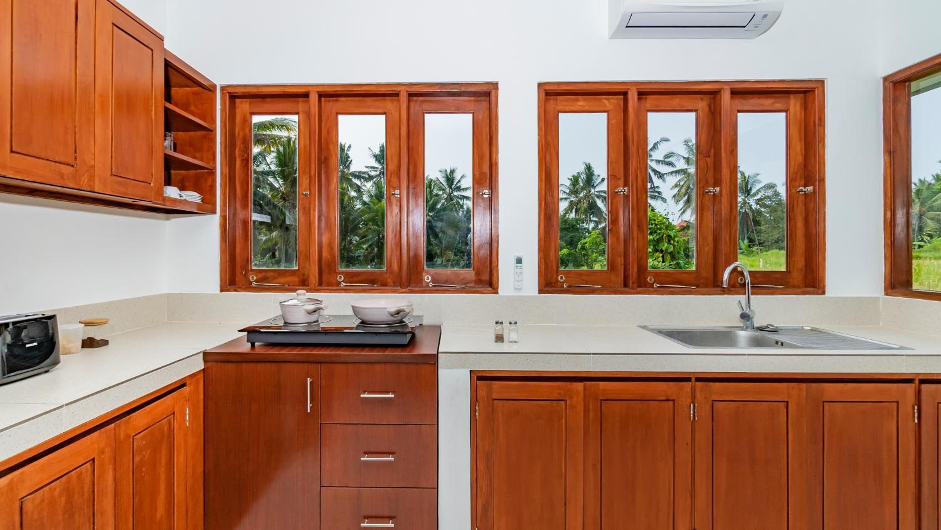 Two-Bedroom Villa - Photo 10