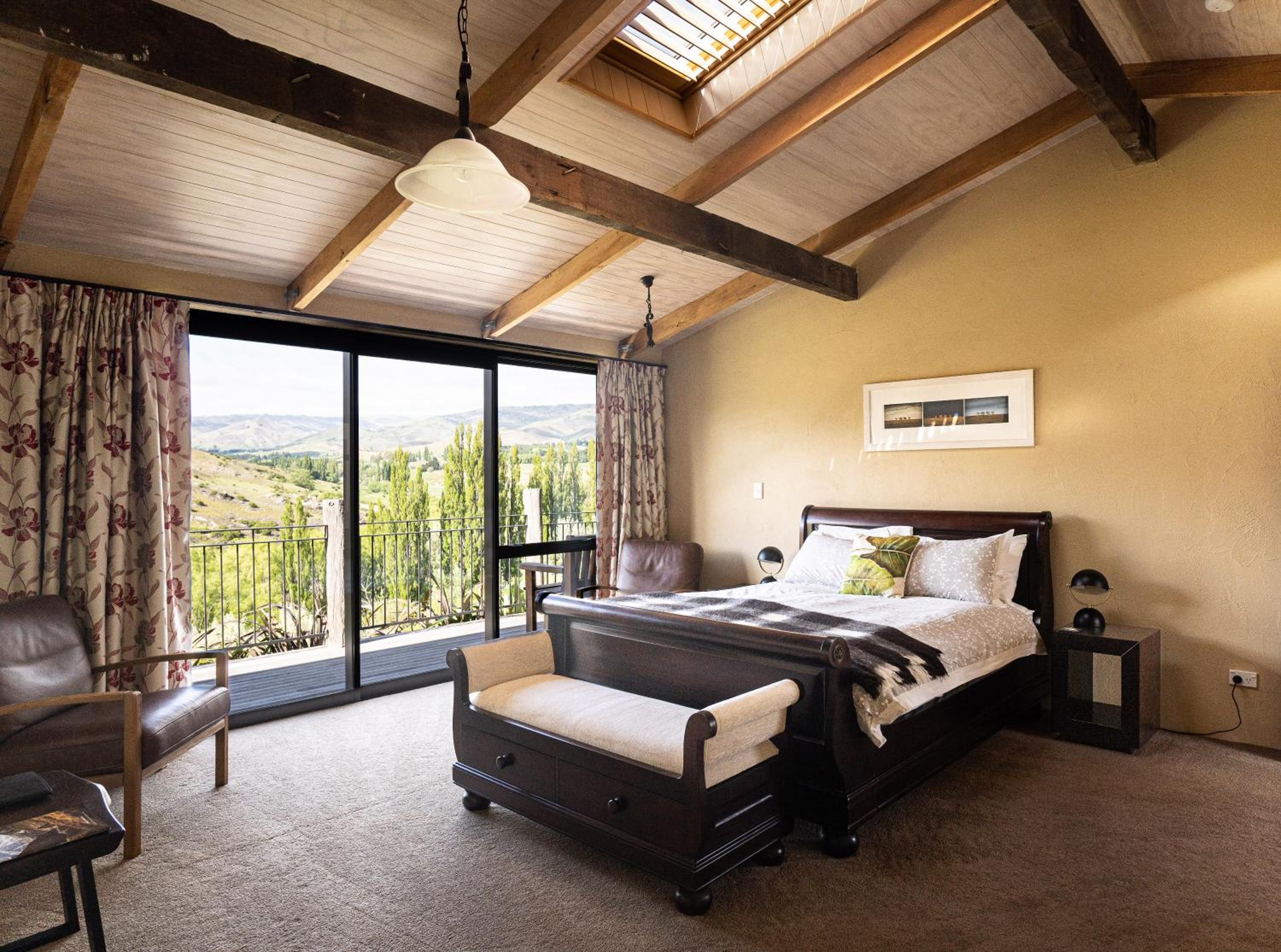 Deluxe Queen Room - Bellbird photo 1