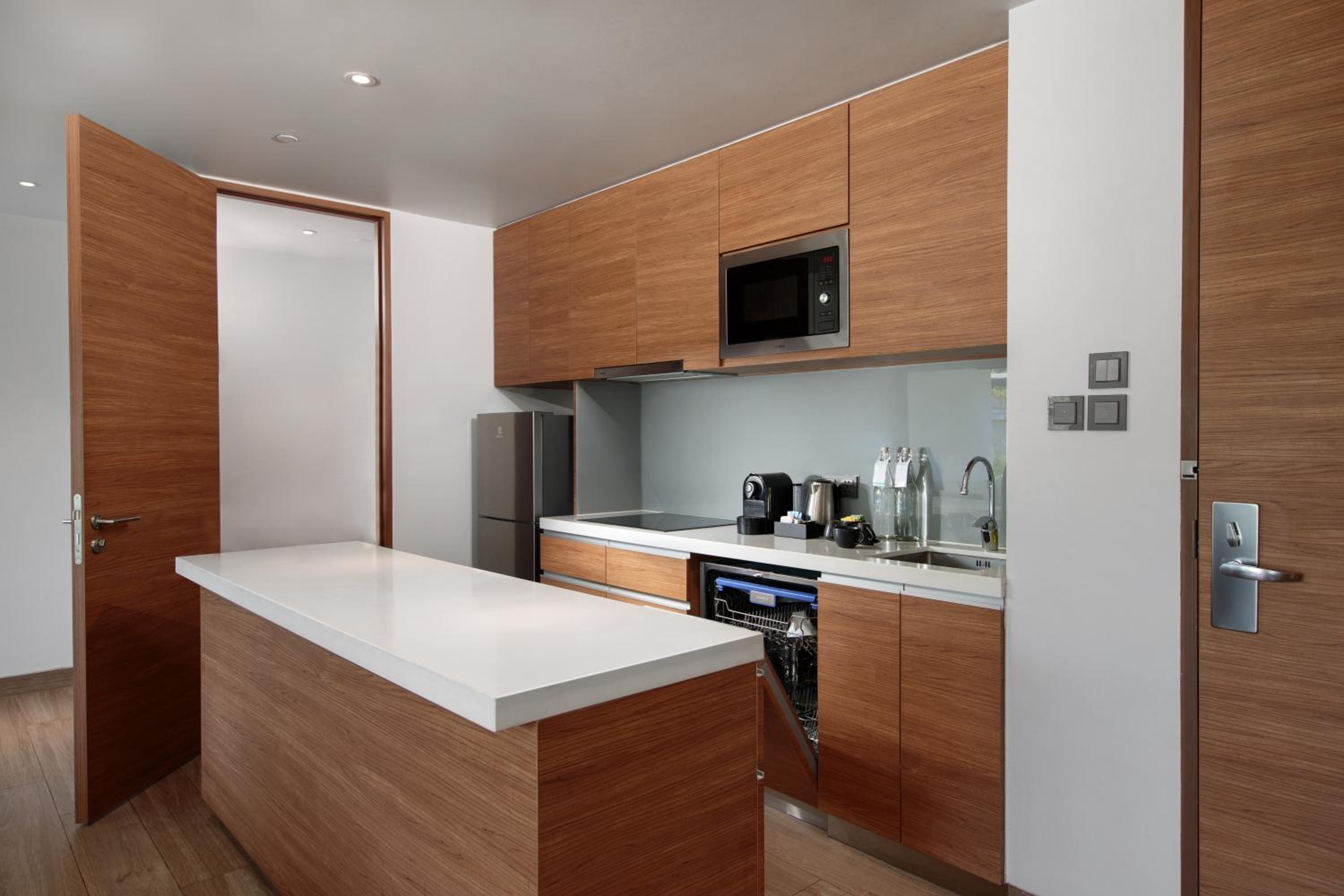Two-Bedroom Suite with Private Pool - Photo 8