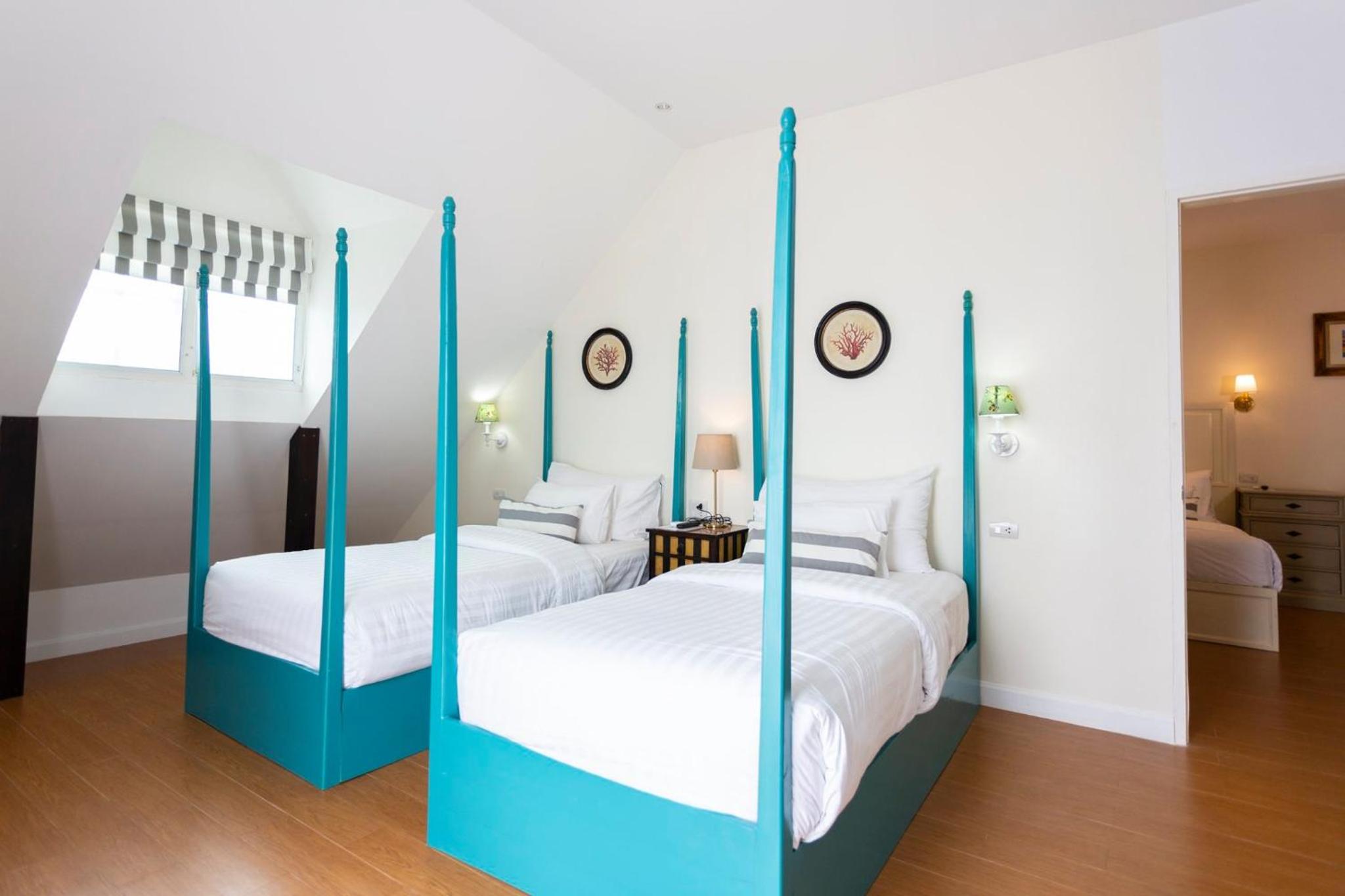 Family Suite with Balcony