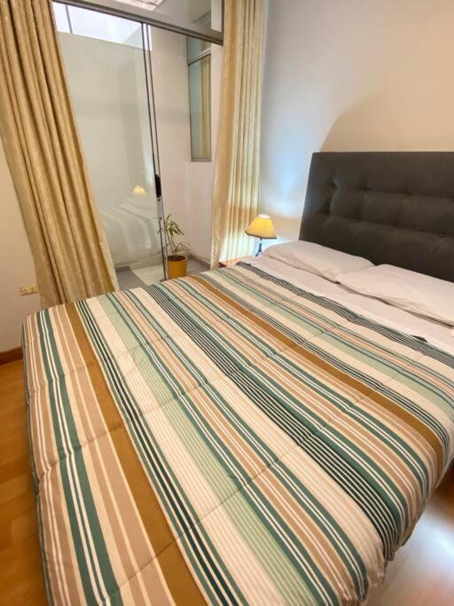 Three-Bedroom Apartment With View photo 3