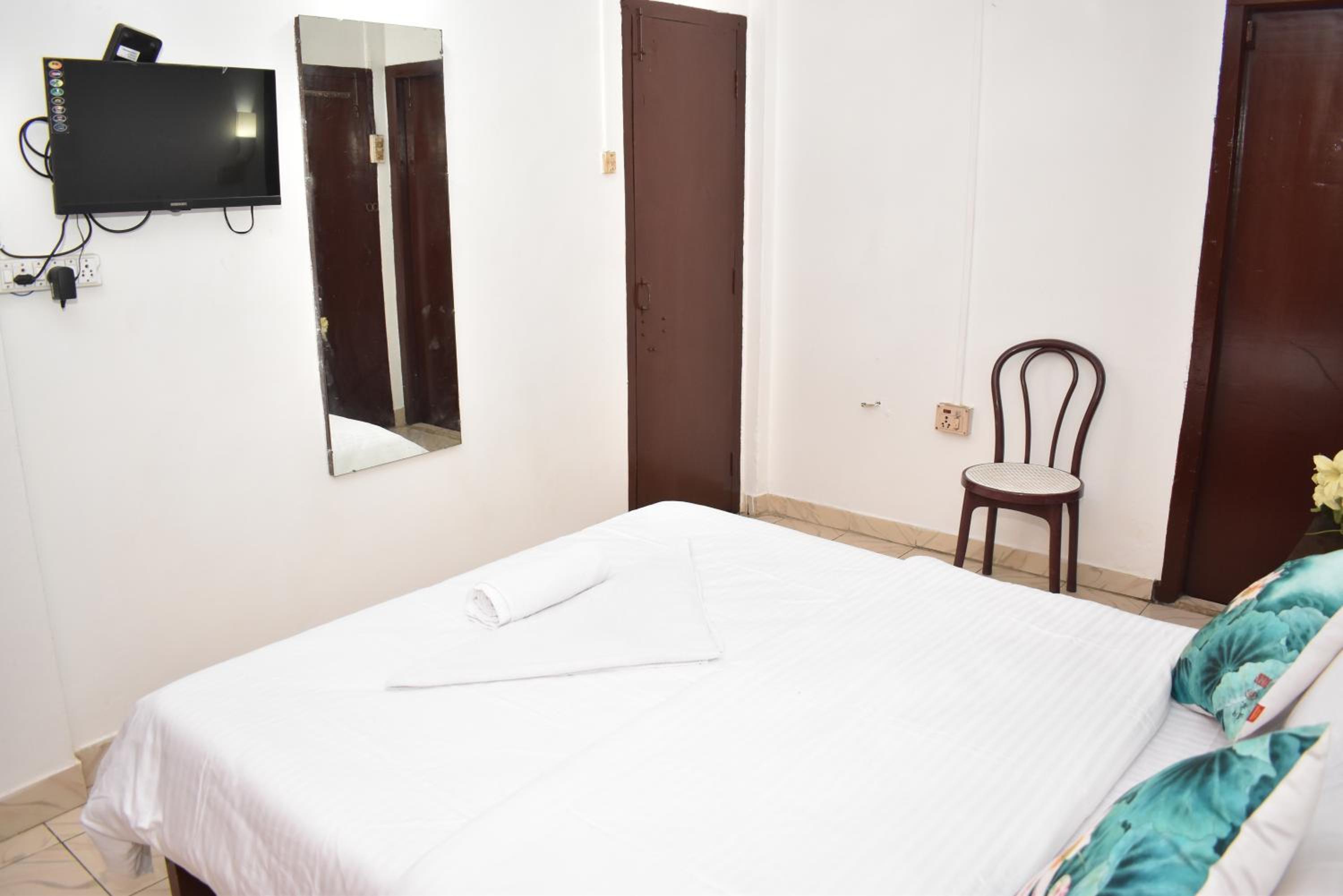 Budget Double Room photo 1