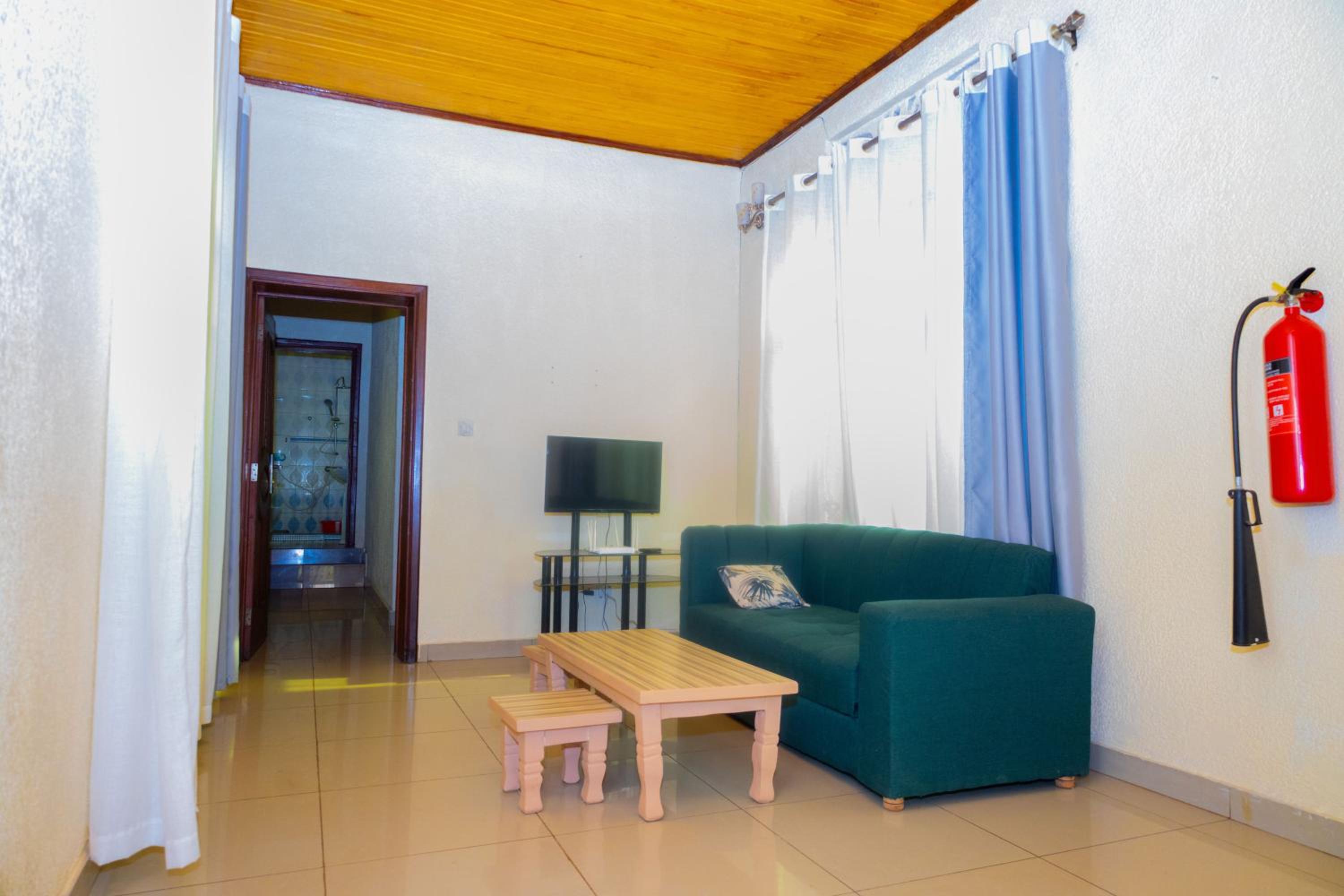 Junior Suite with Pool View photo 1