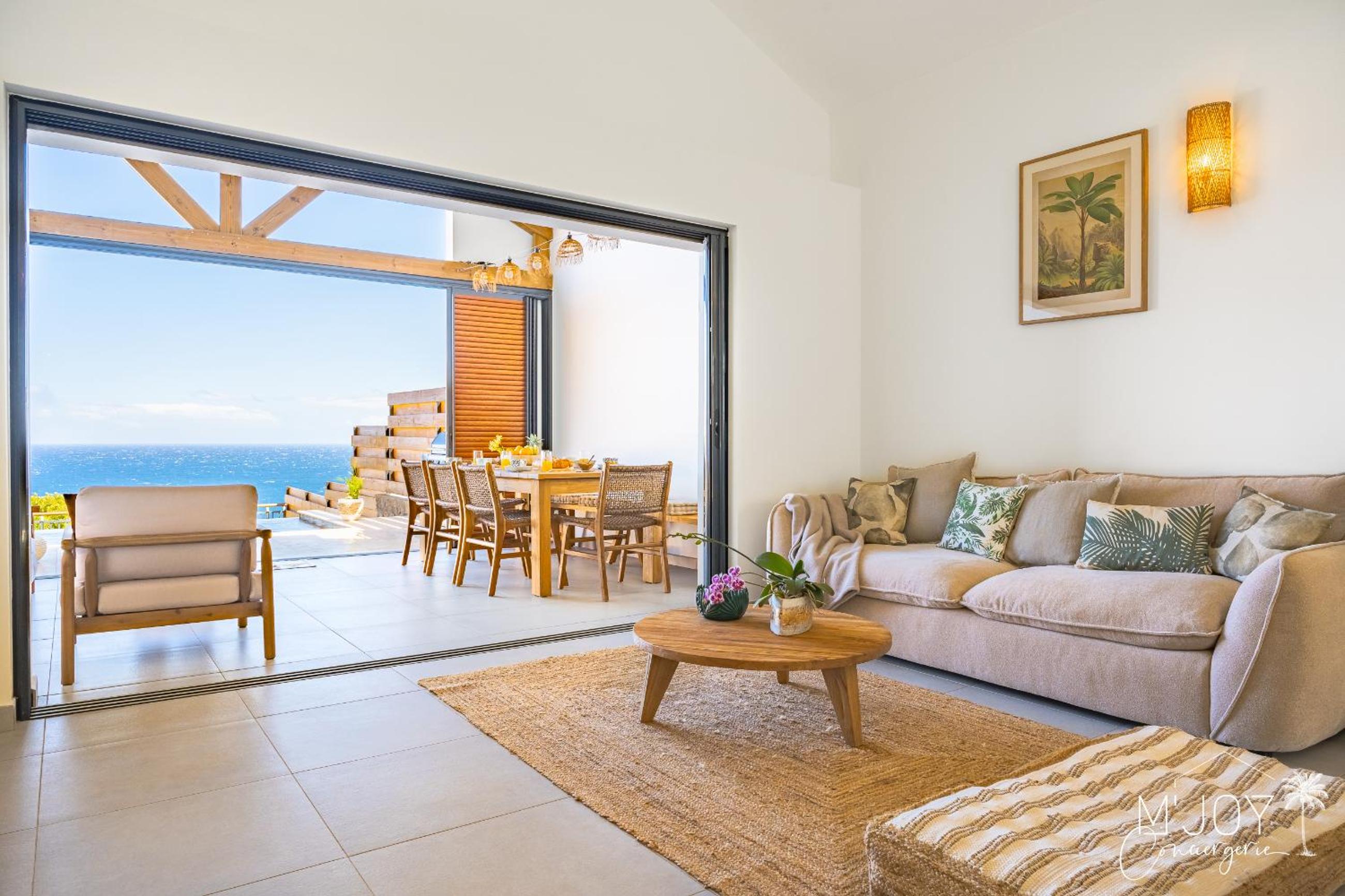 Three-Bedroom Vacation Home  photo 3