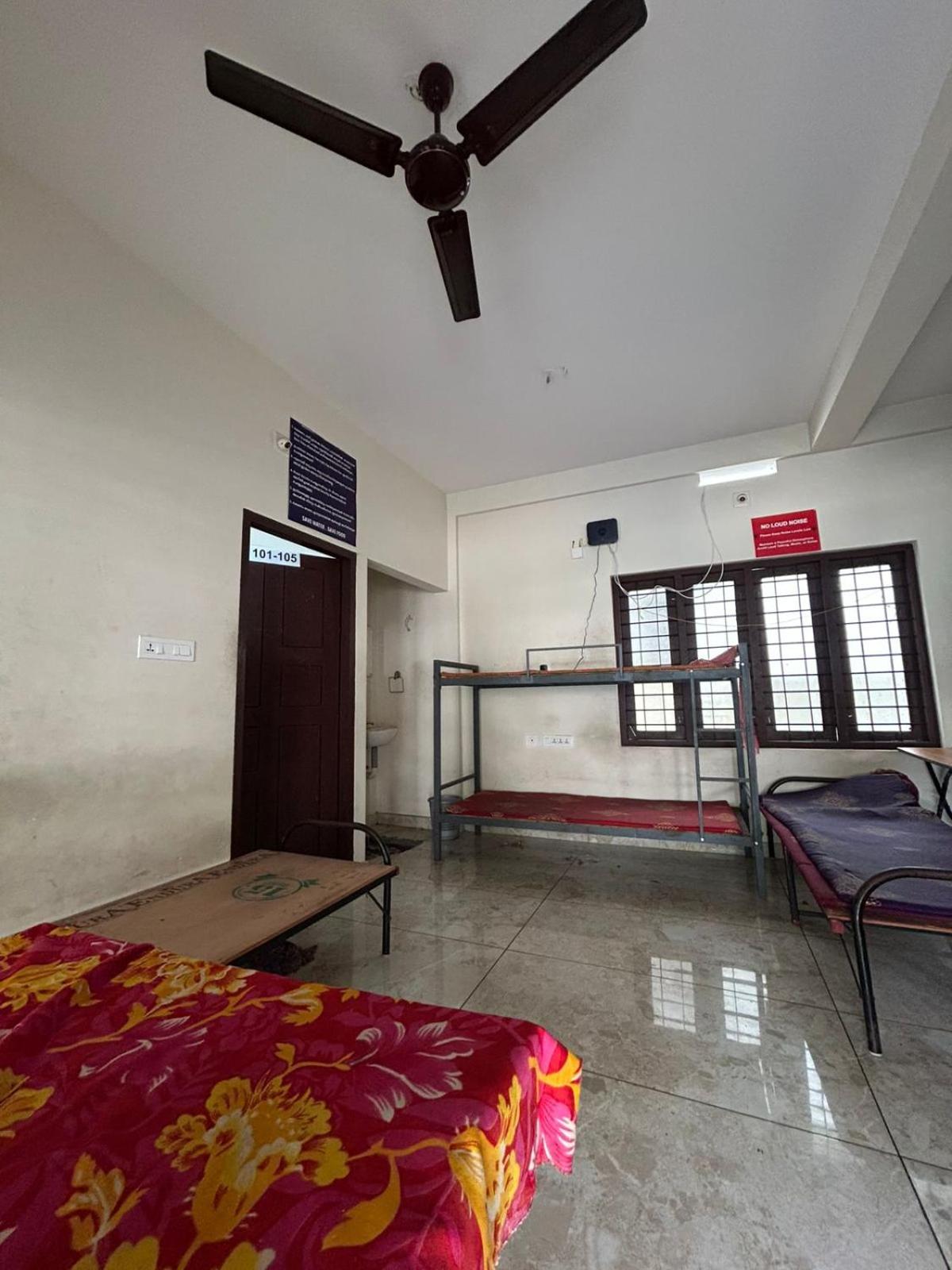4-Bed Male Dormitory Room  photo 1