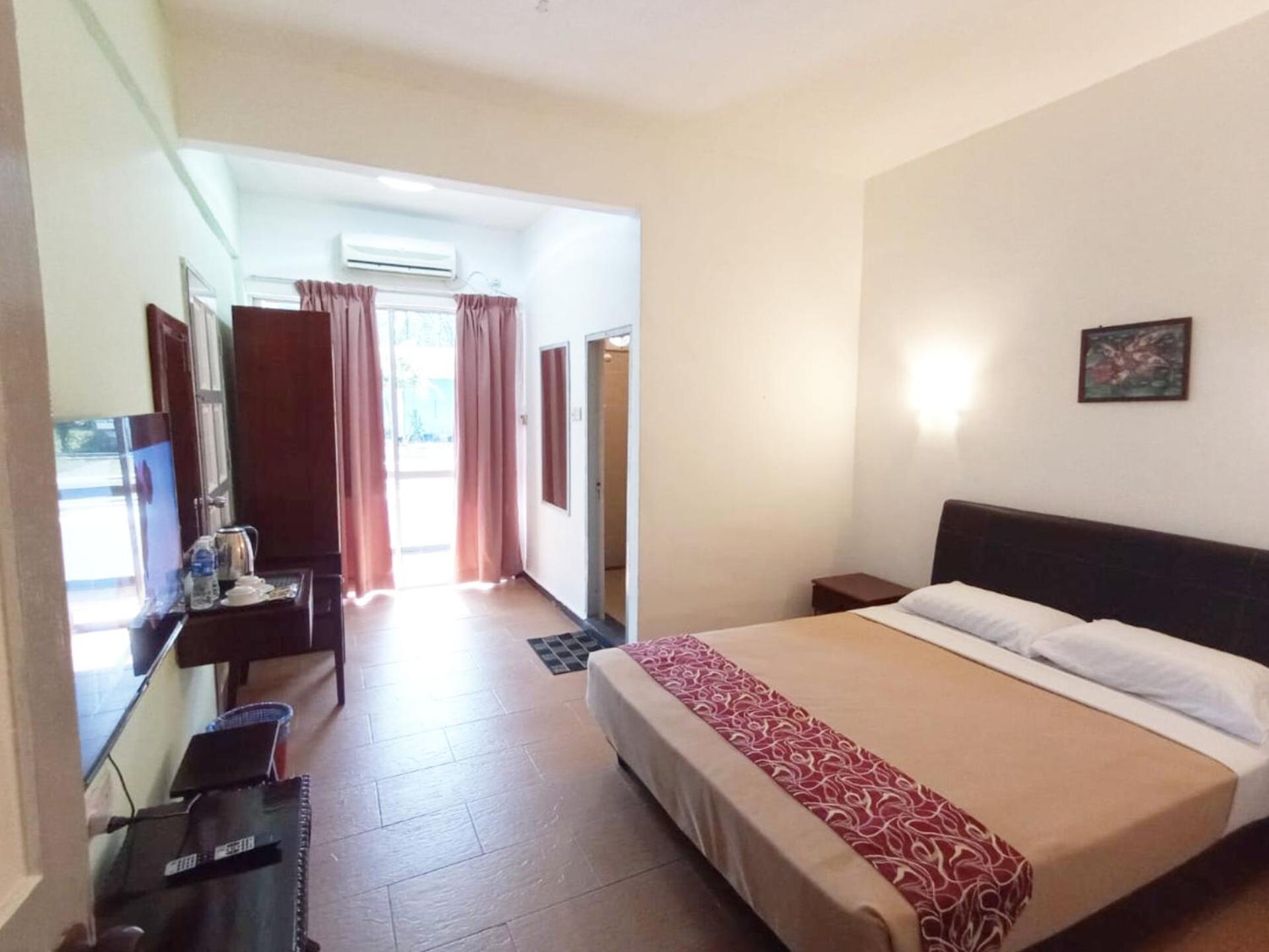 Deluxe Queen Room photo 3