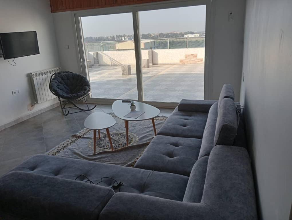 Three-Bedroom Apartment photo 1