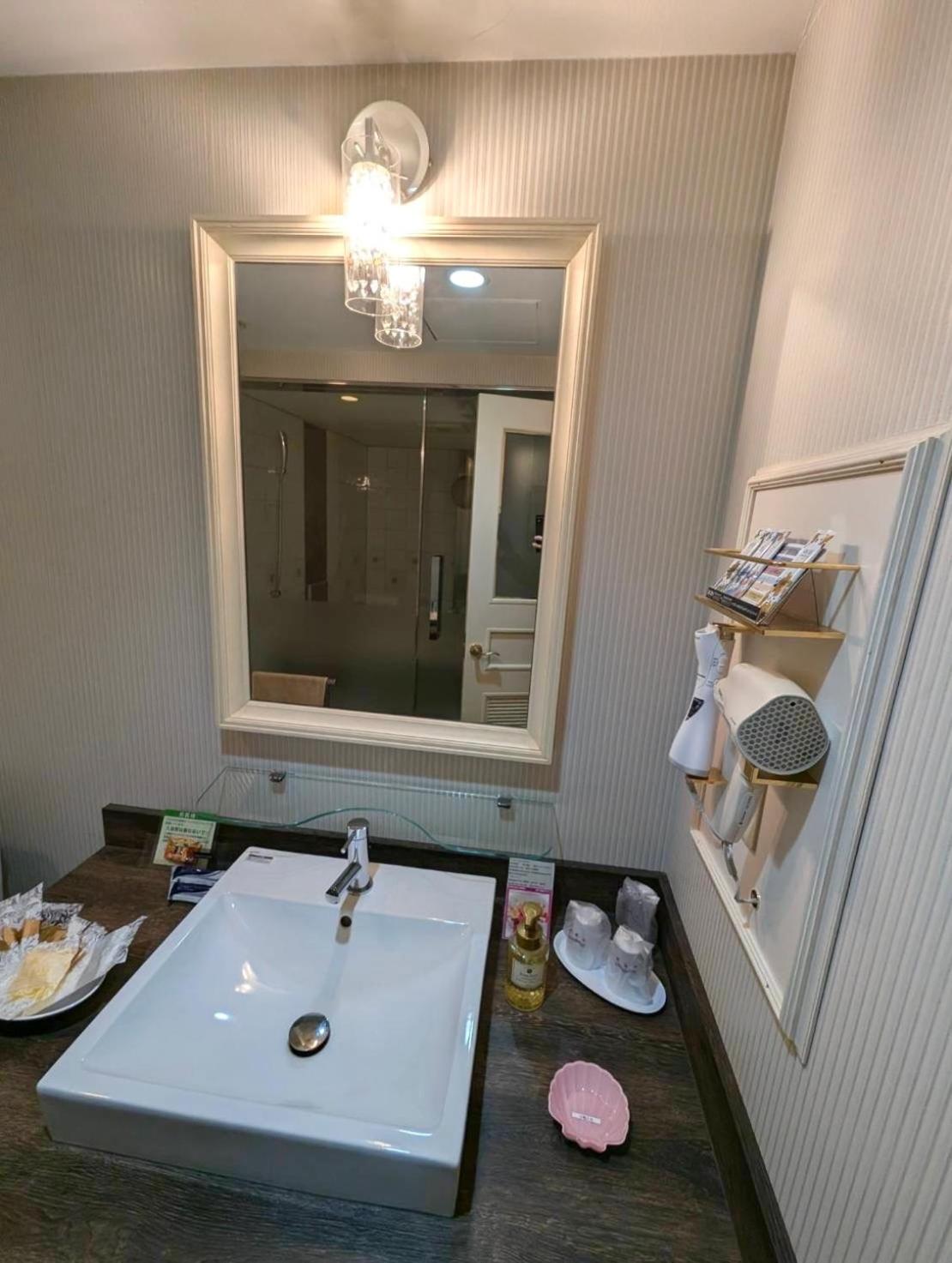 Deluxe Queen Room photo 3