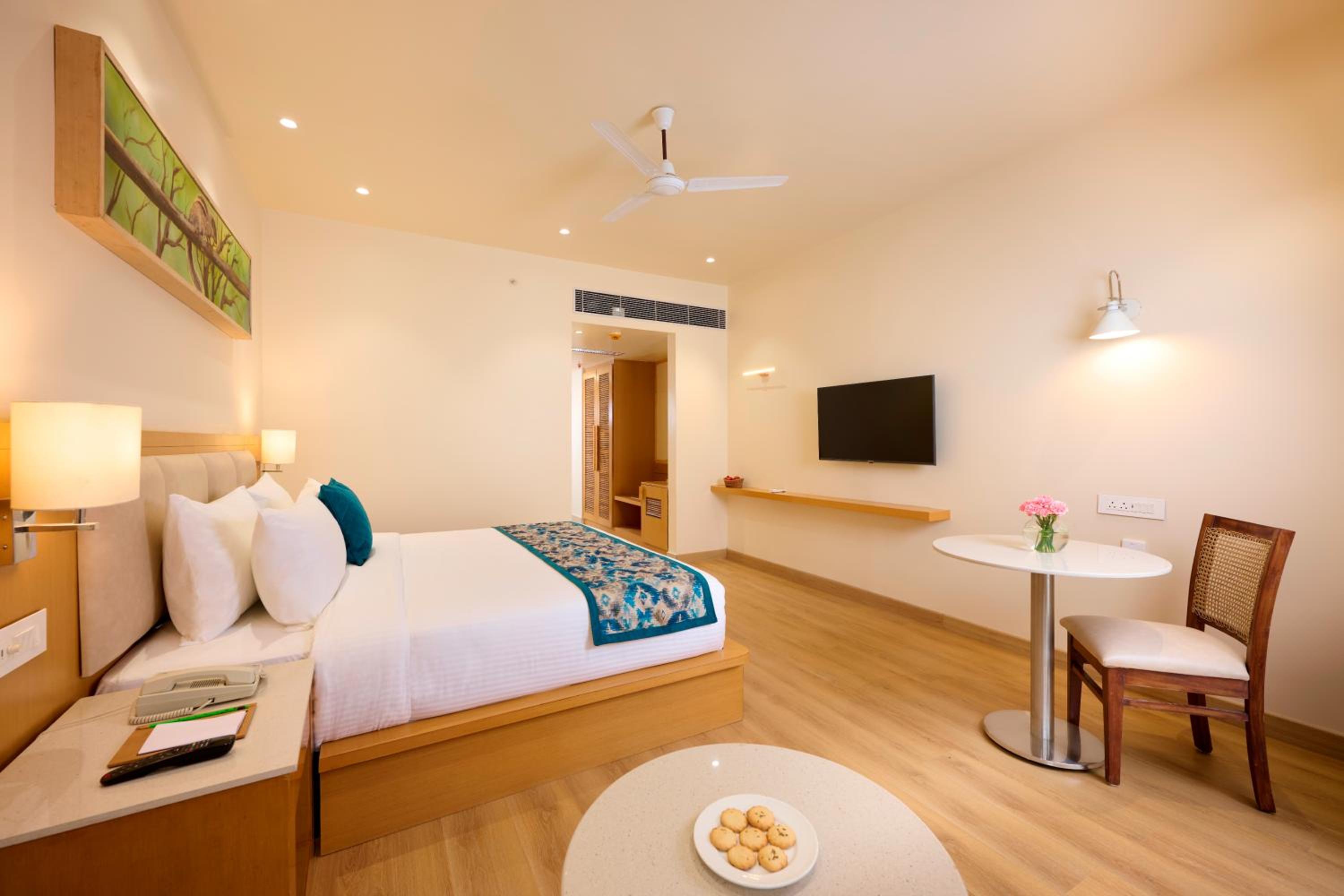 Deluxe Double Room - Photo 1