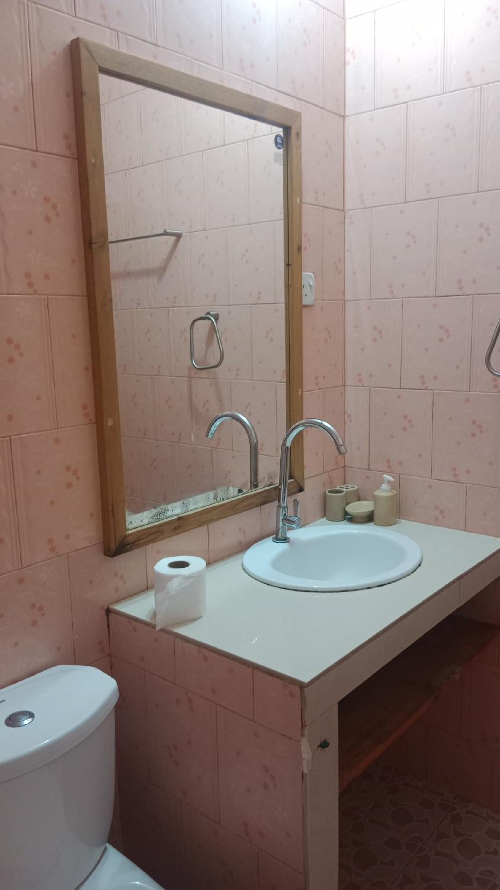 Standard Double Room - Photo 2