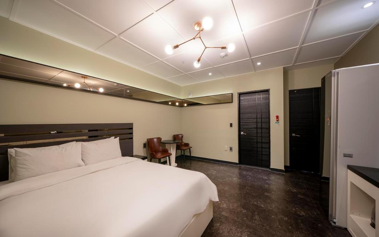 Premium Deluxe Room photo 2