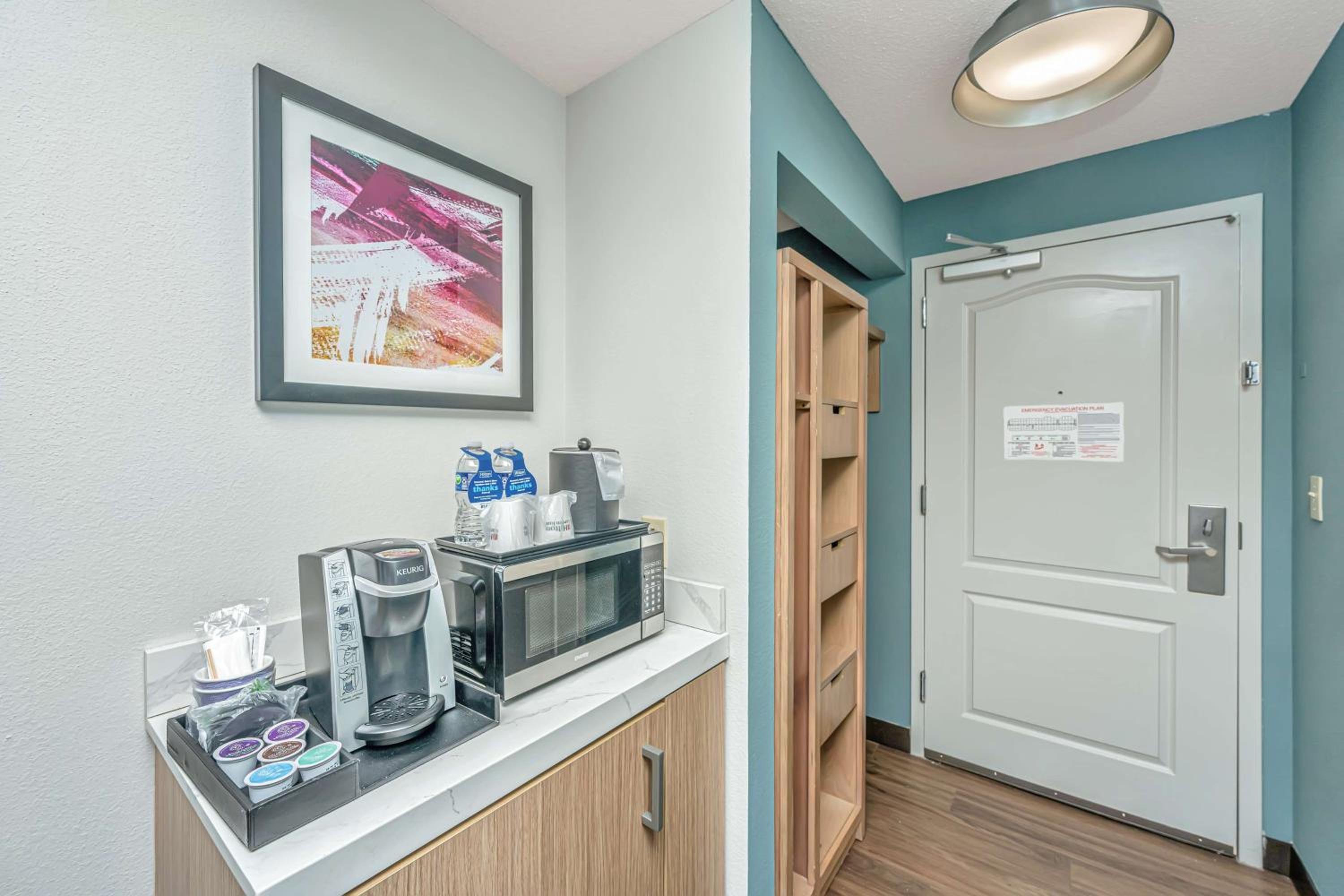 Queen Room with Two Queen Beds - Mobility and Hearing Access