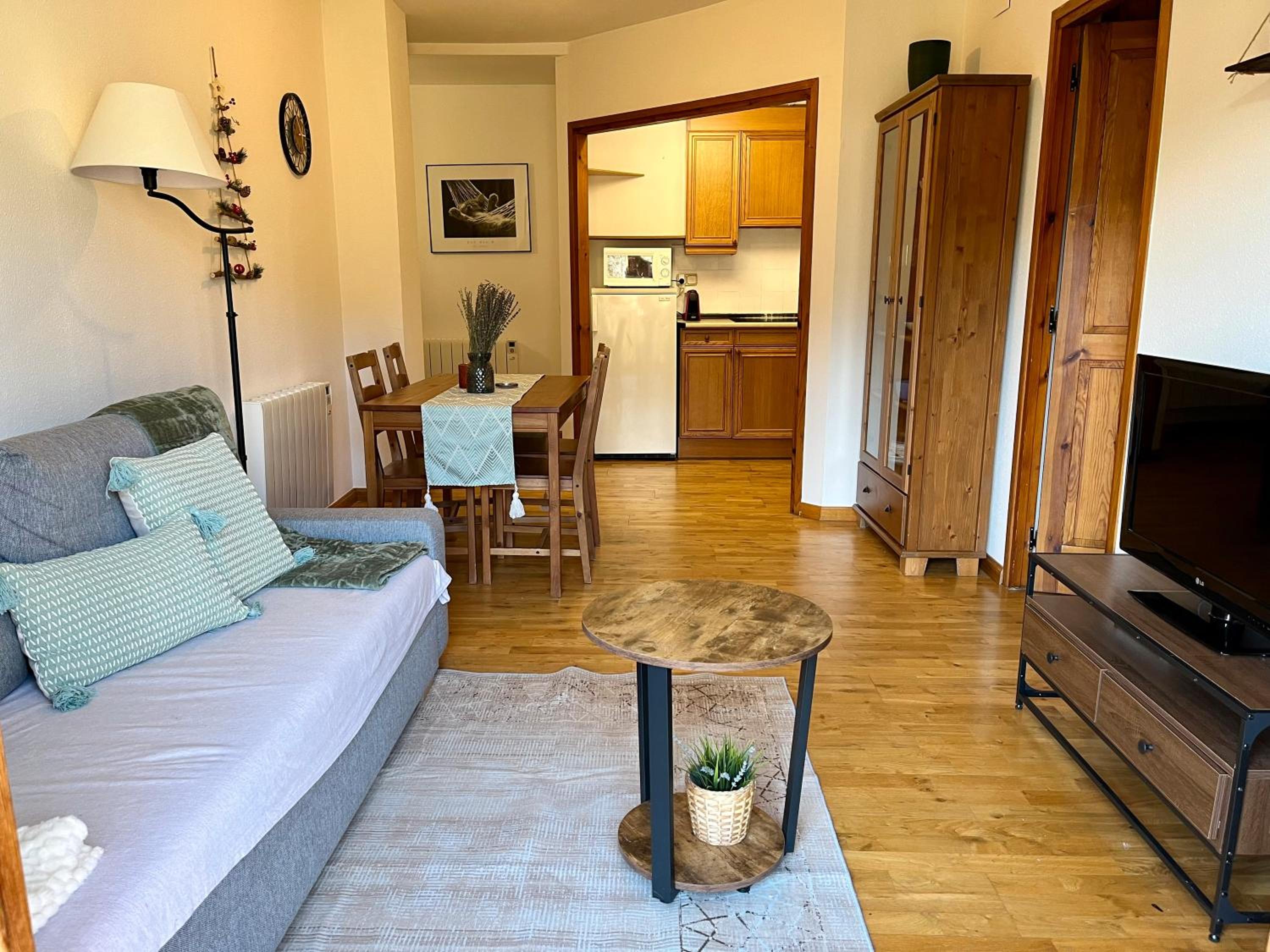 Apartamento de un dormitorio superior con balcón