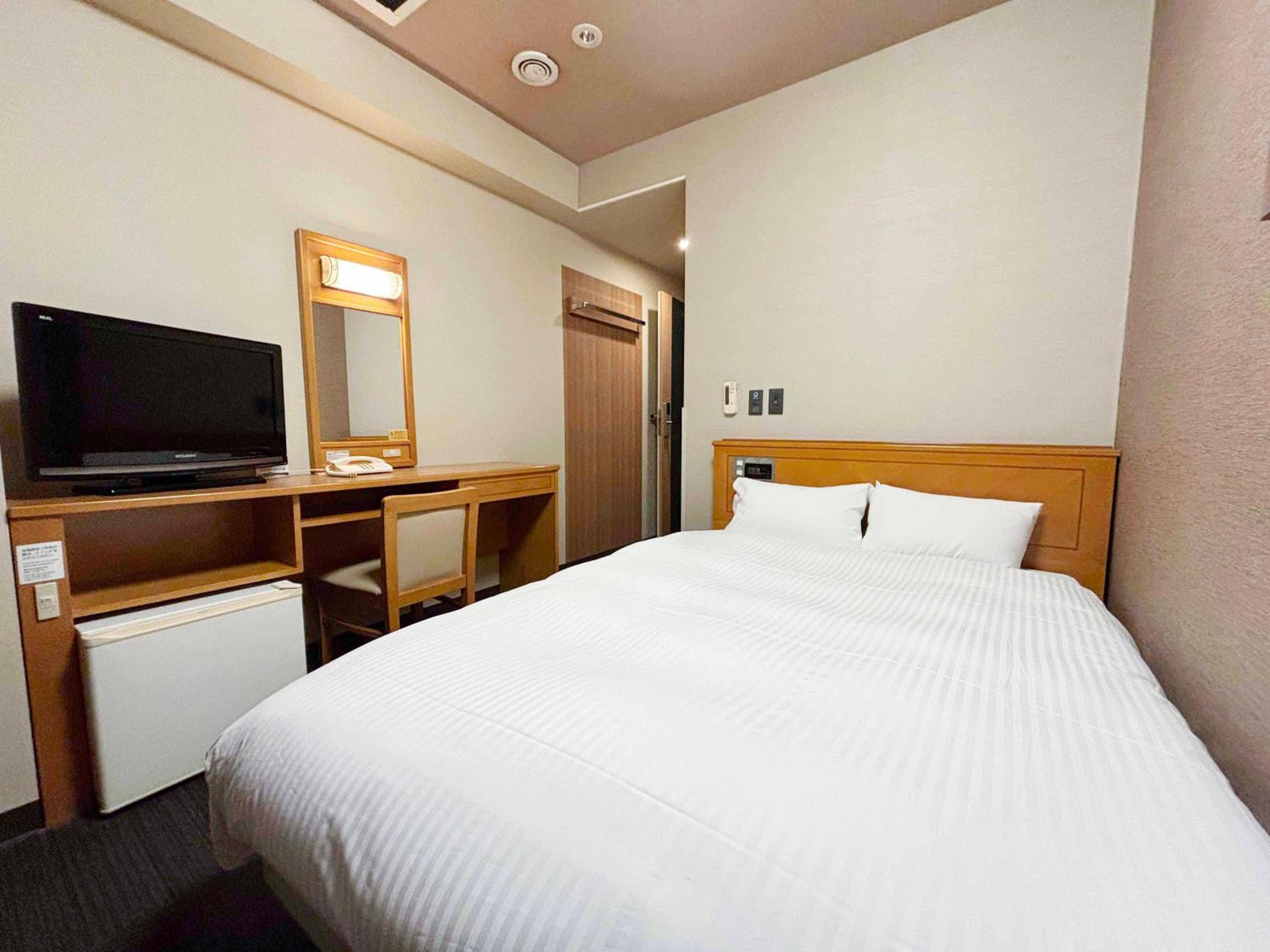 Semi Double Room - Non-Smoking  - Photo 10