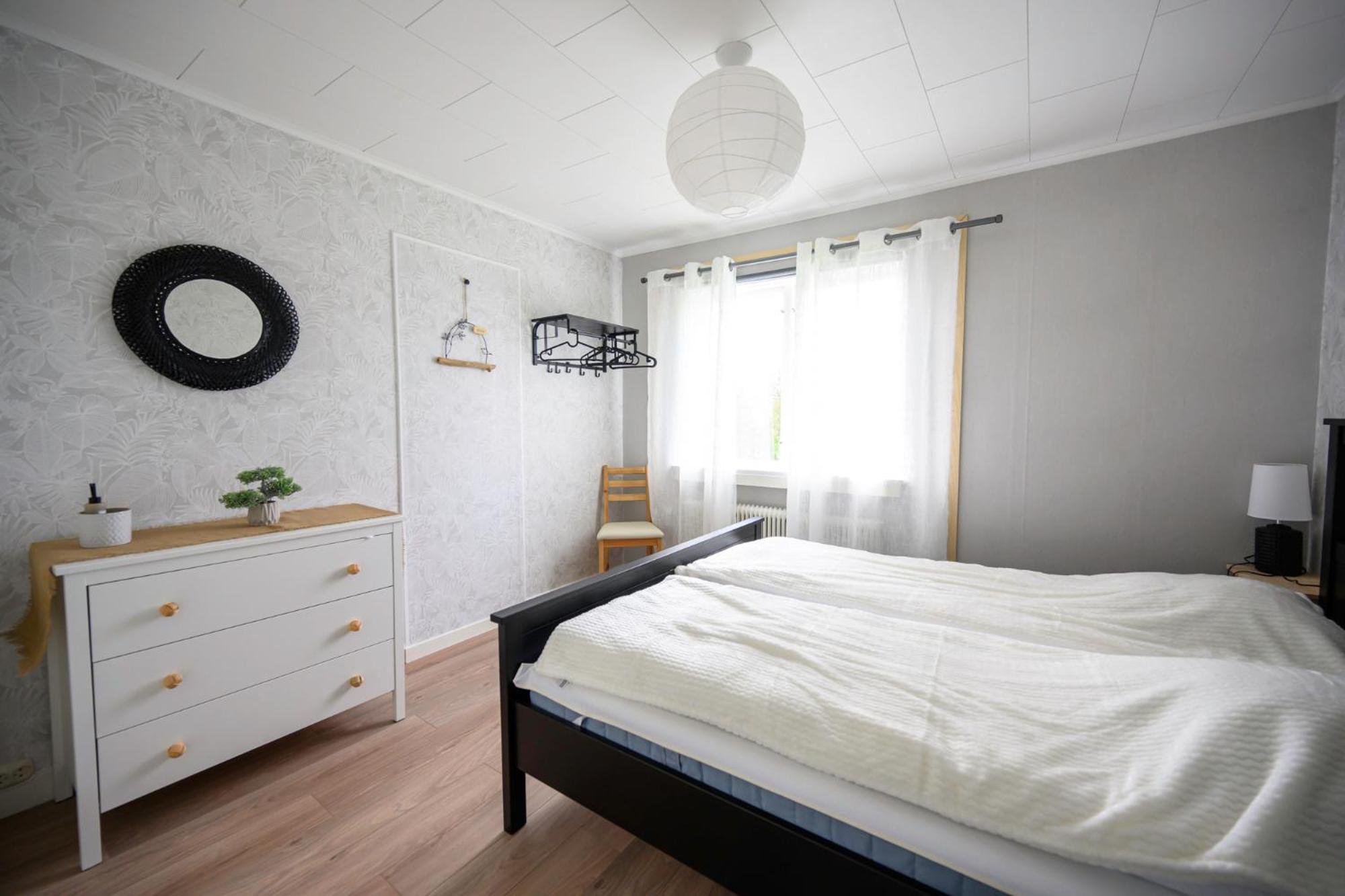 One-Bedroom House photo 1