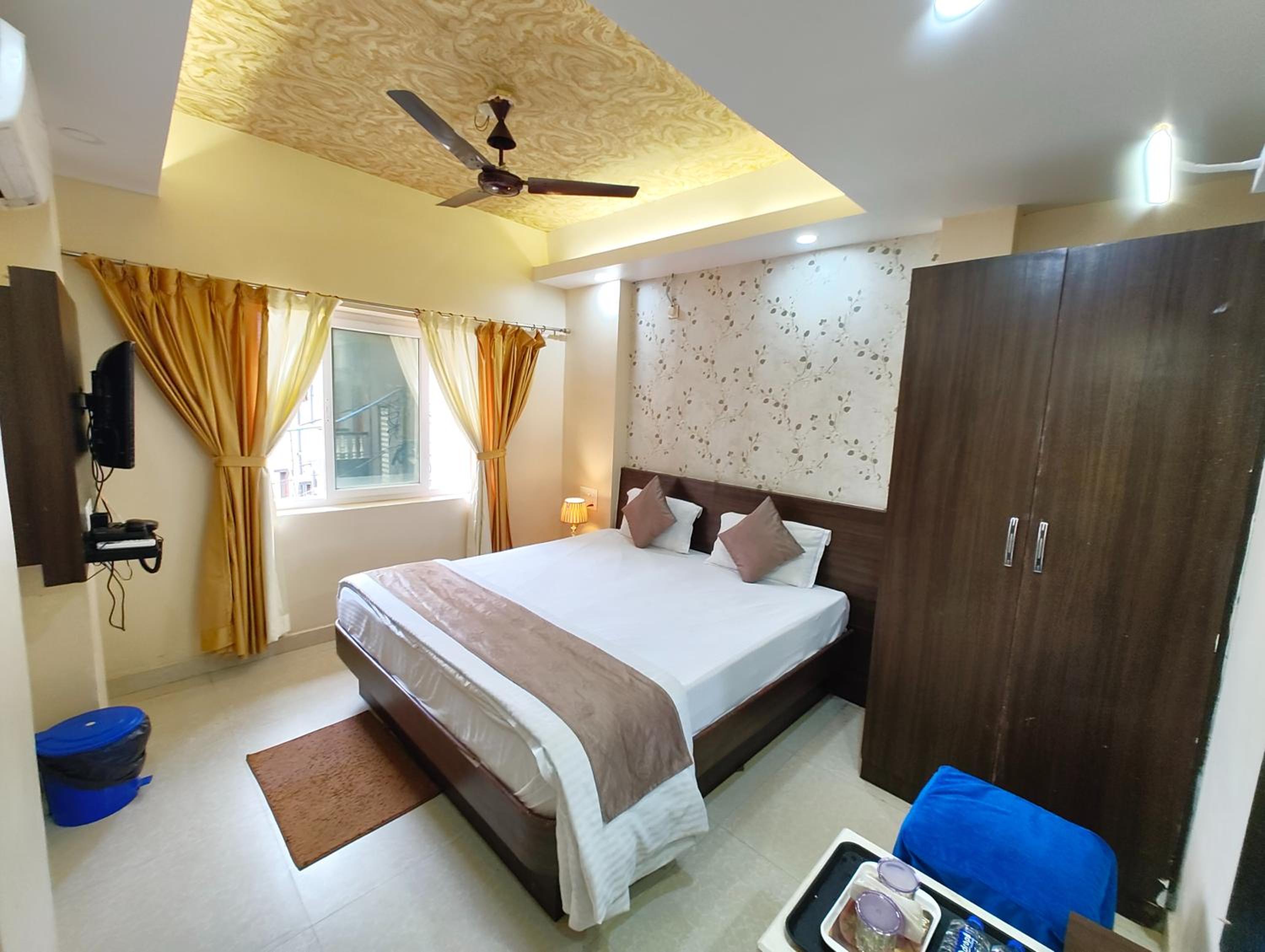 Superior King Room